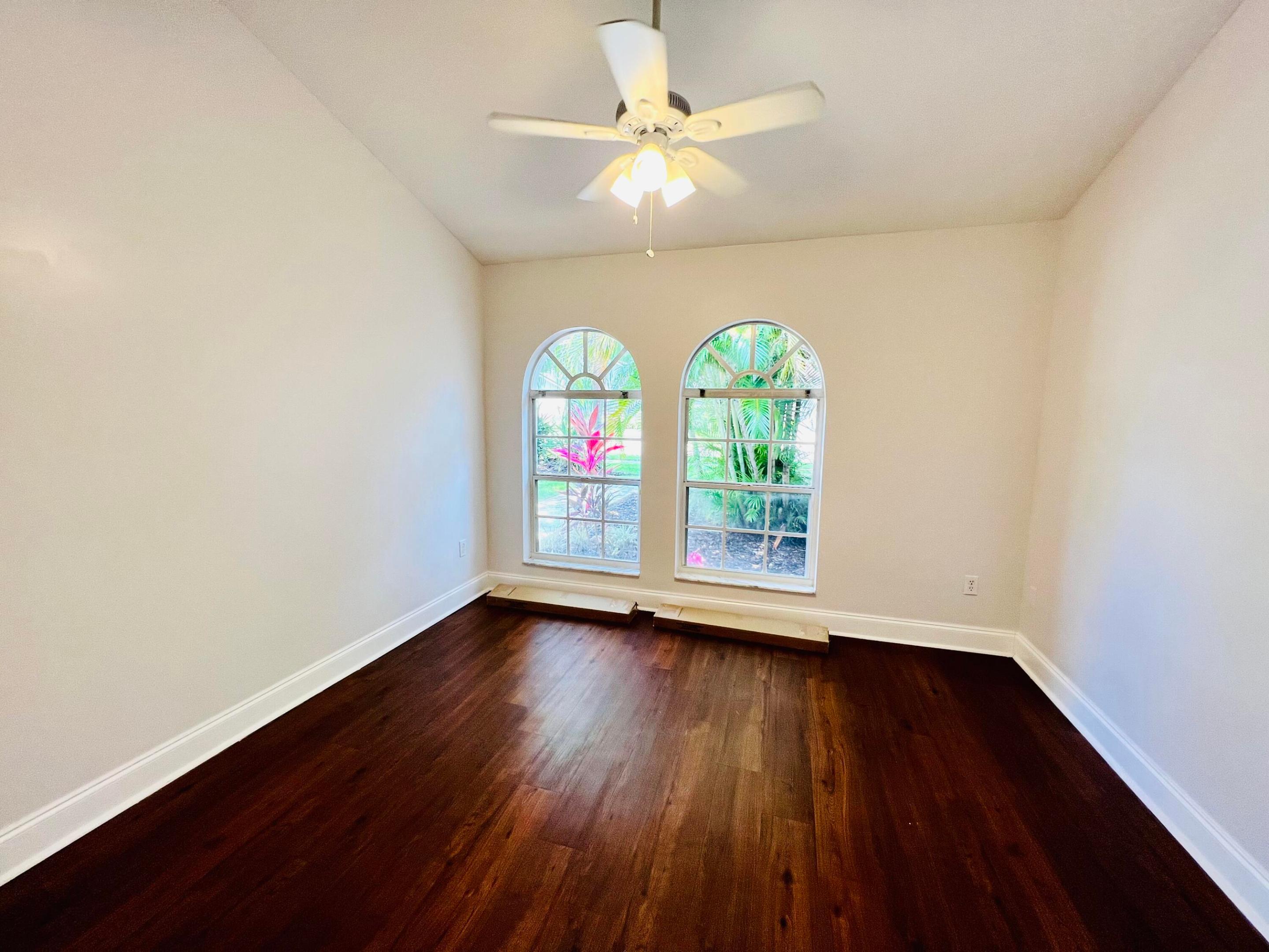 STONEGATE OF WELLINGTON - Residential Lease