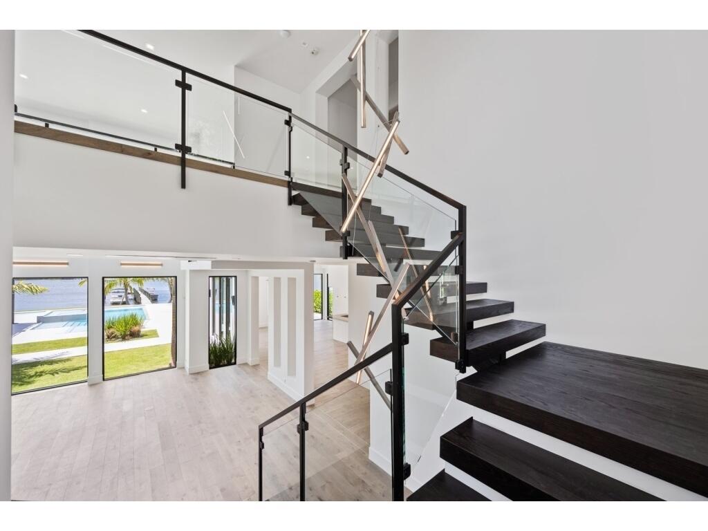 RIVERSIDE ON THE LOXAHATCHEE - Residential