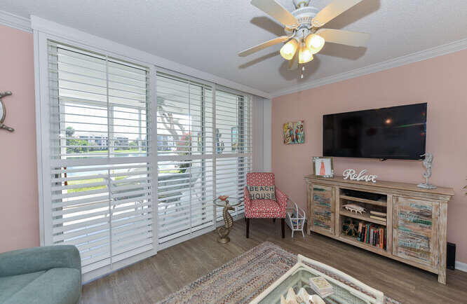JUPITER BAY ONE THRU SIX CONDO - Residential