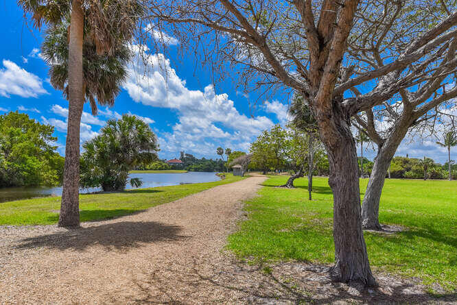 JUPITER BAY ONE THRU SIX CONDO - Residential