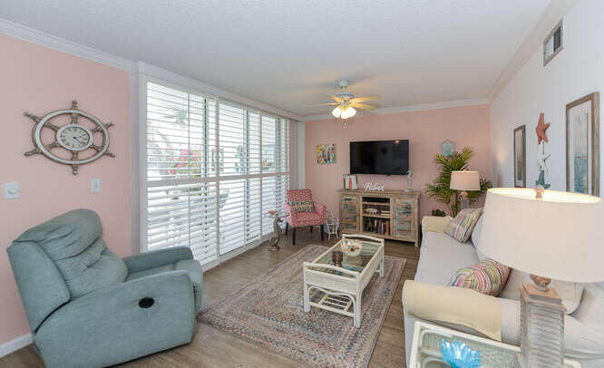 JUPITER BAY ONE THRU SIX CONDO - Residential