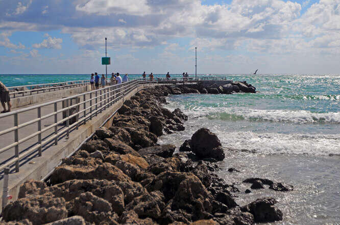 JUPITER BAY ONE THRU SIX CONDO - Residential