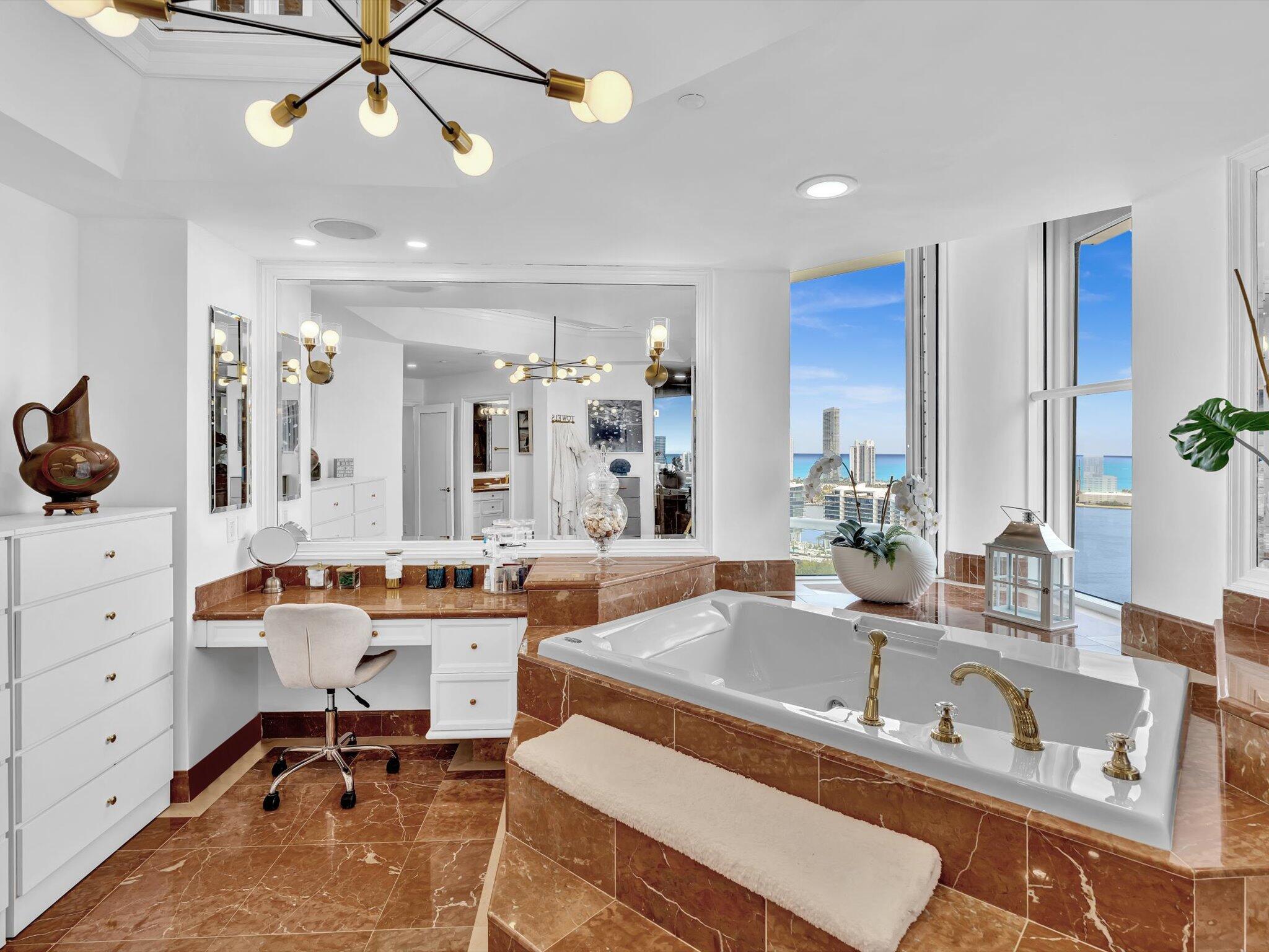 7000 ISL BLVD WILLIAMS ISL CONDO - Residential
