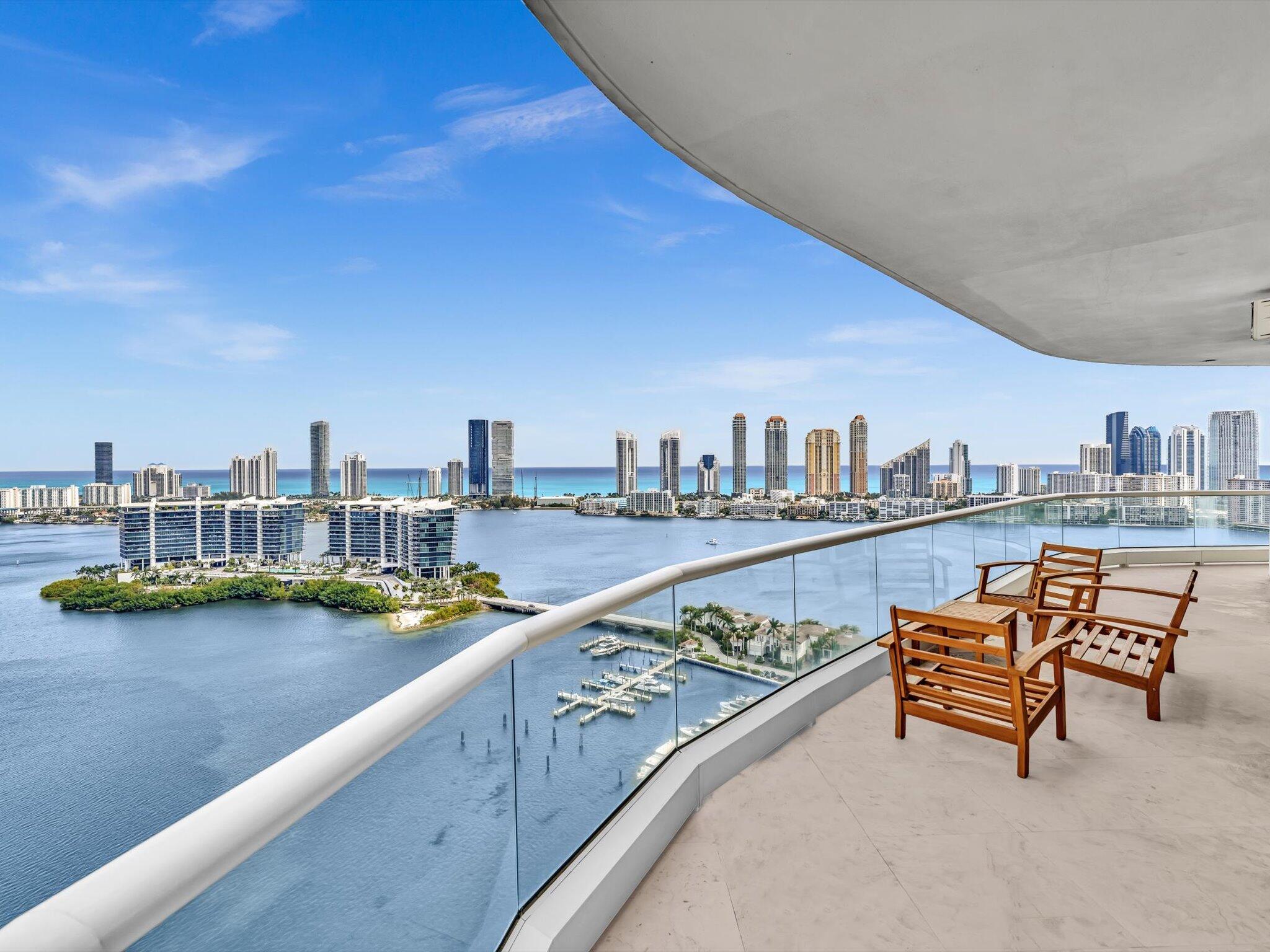 7000 ISL BLVD WILLIAMS ISL CONDO - Residential