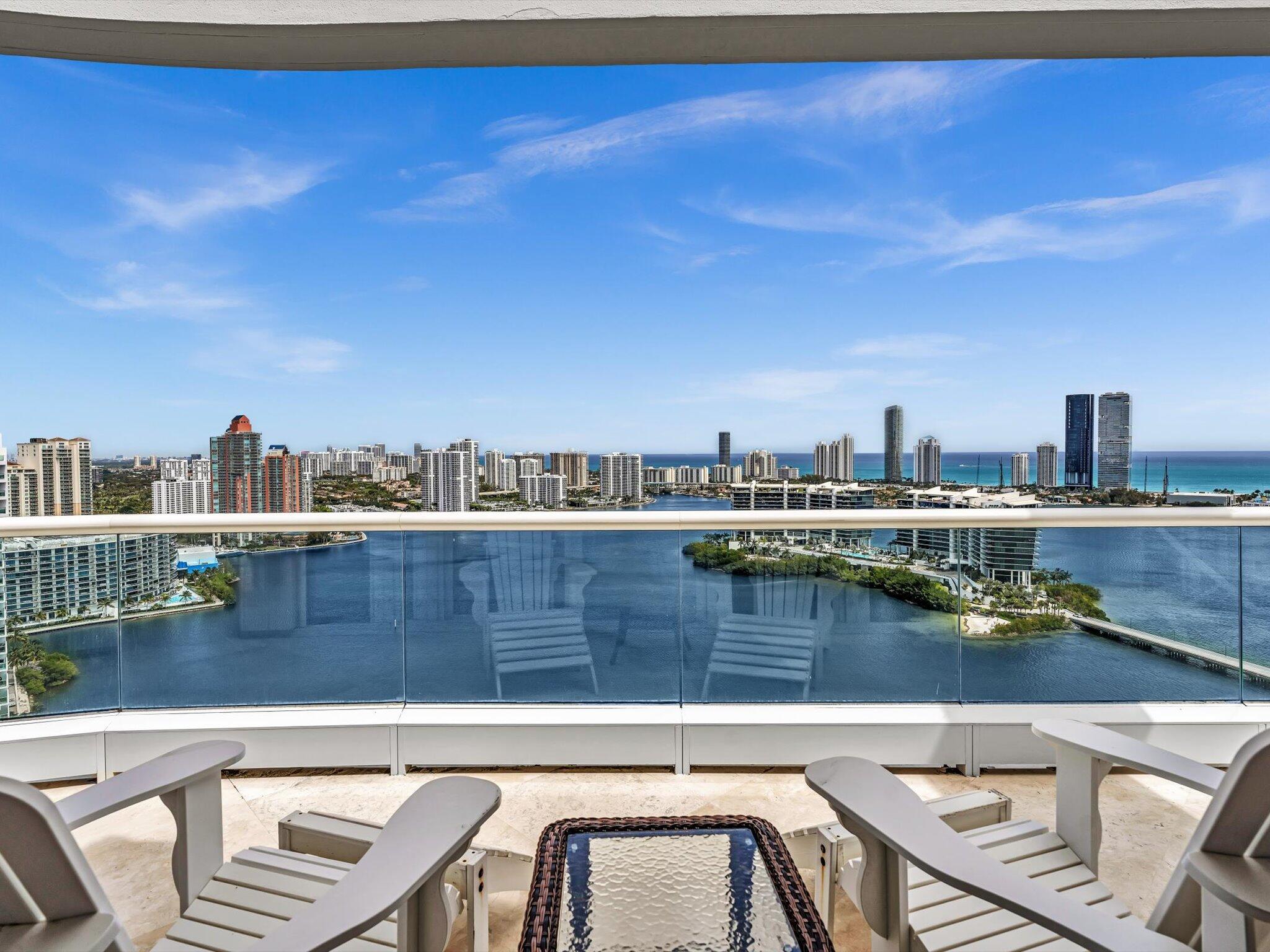 7000 ISL BLVD WILLIAMS ISL CONDO - Residential