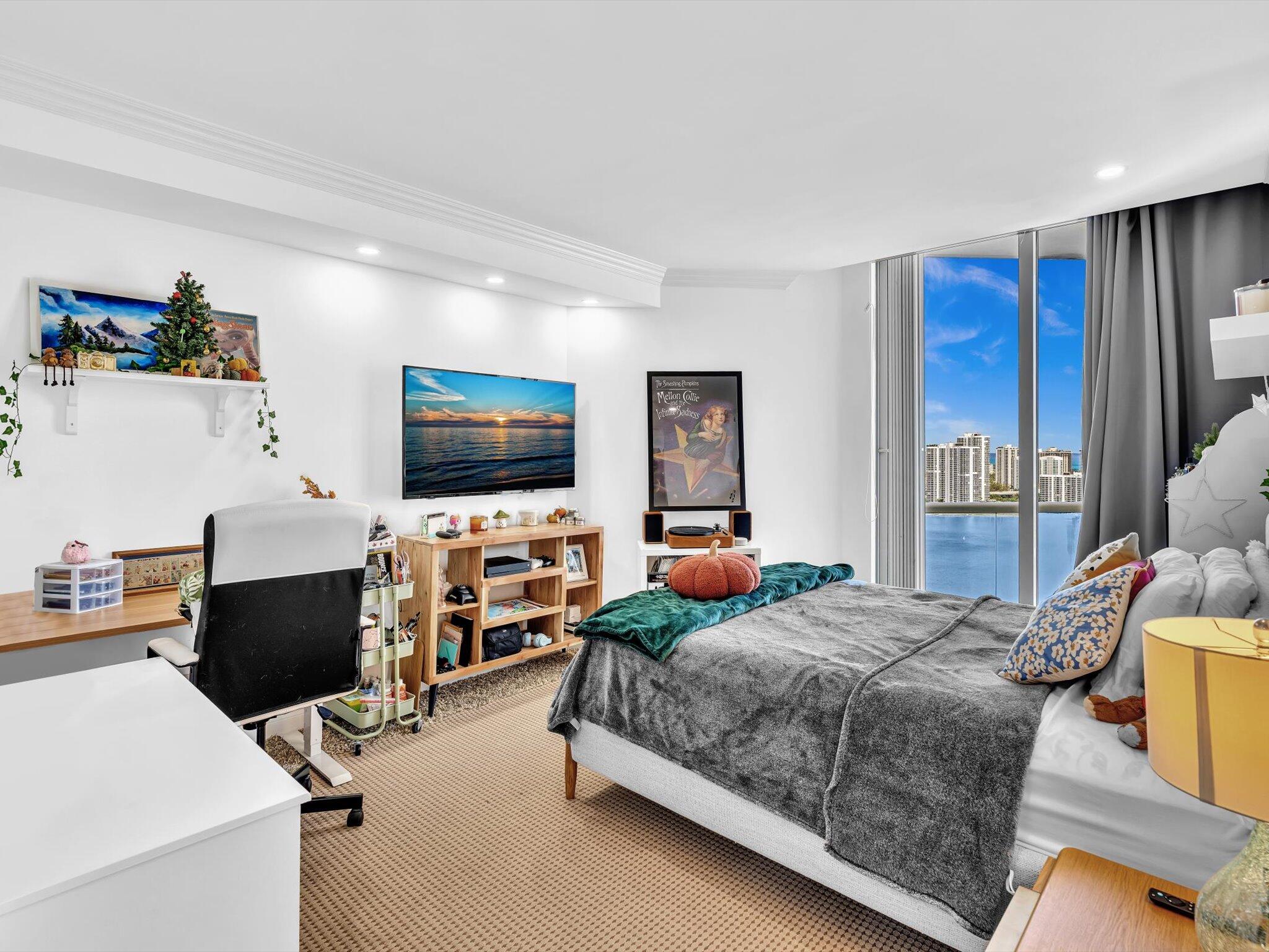 7000 ISL BLVD WILLIAMS ISL CONDO - Residential