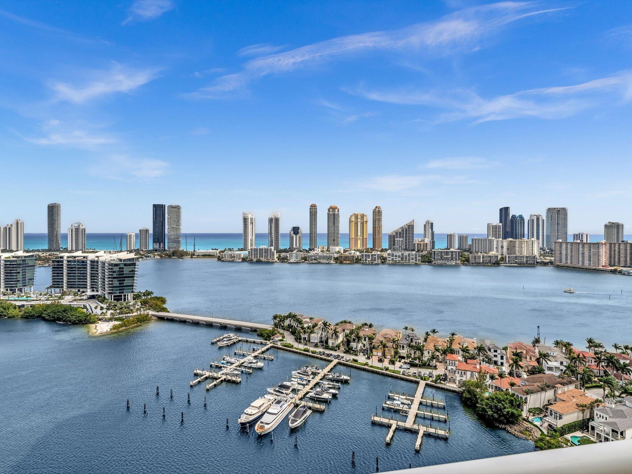 7000 ISL BLVD WILLIAMS ISL CONDO - Residential