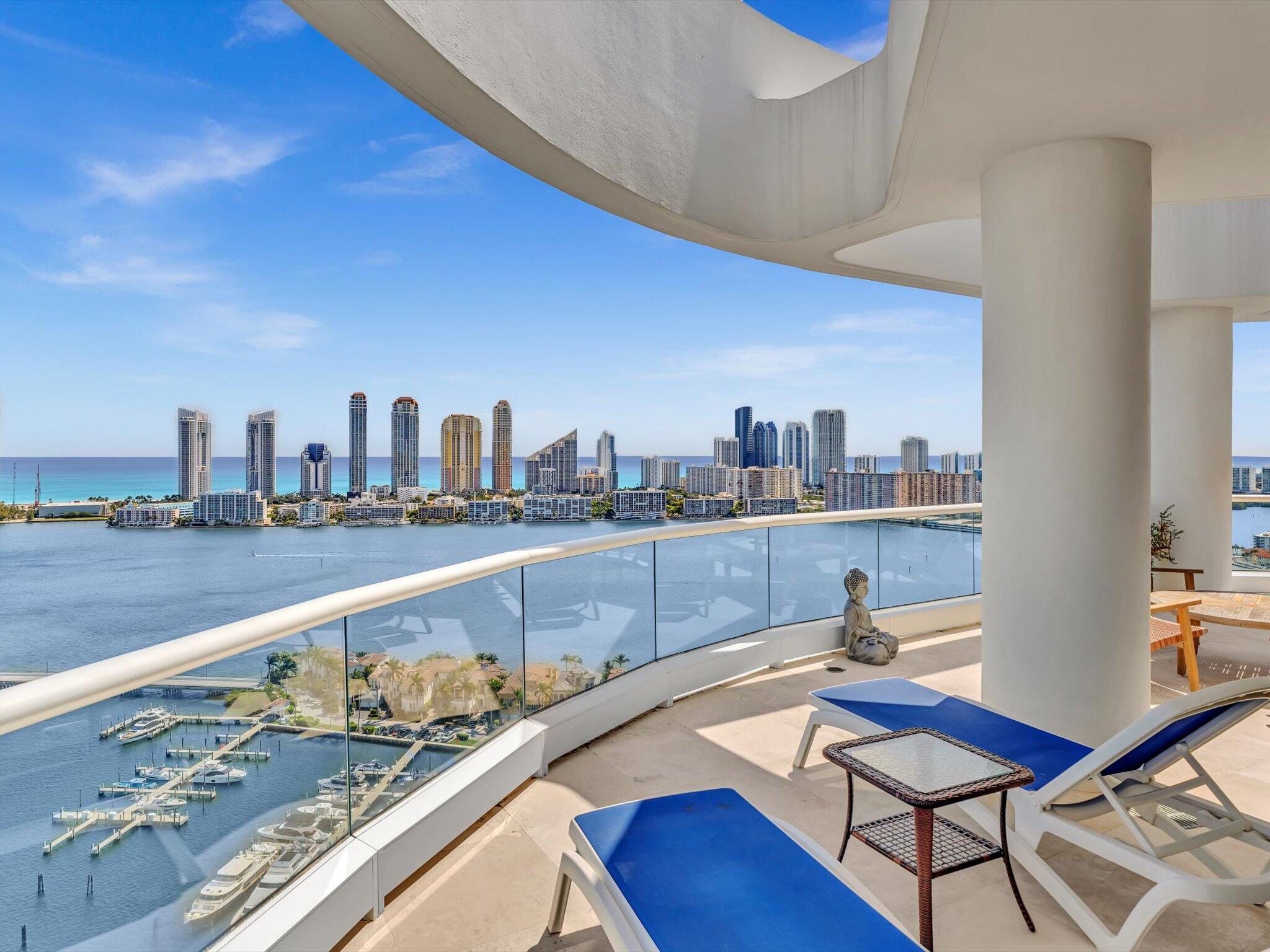 7000 ISL BLVD WILLIAMS ISL CONDO - Residential