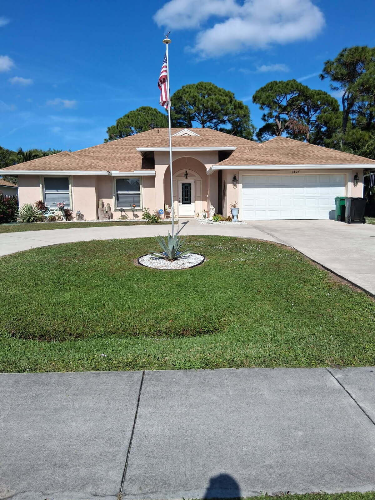IMMACULATE  4/2/2 HOME LOCATED IN THE DESIRABLE AREAS OF CALIFORNIA AND SAVONA *** HOME FEATURES: NEW ROOF MAY 2025 *** ACCORDION HURRICANE SHUTTERS *** AC UNIT 2024 *** WATER HEATER 2024 *** GARAGE DOOR 2023 *** CIRCULAR DRIVEWAY *** RAINSOFT WATER TREATMENT *** GUTTERS ALL AROUND THE HOUSE ***FRENCH DOOR EXITING TO THE PATIO EASY COMMUTE -- MINUTES  TO I-95 & TURNPIKE AND MUCH MORE...
