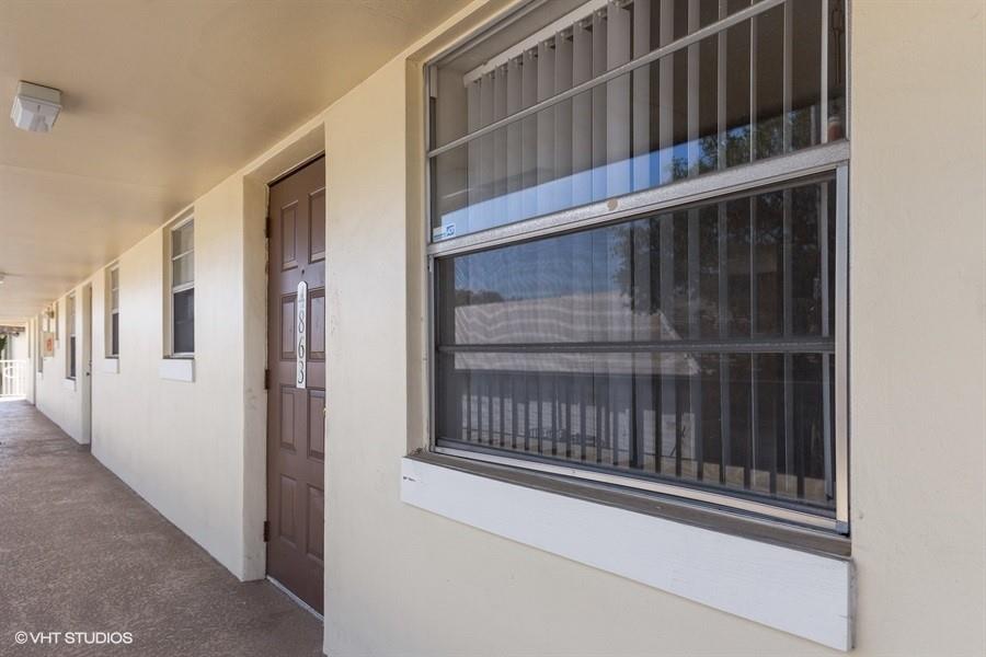 TOWNHOUSES OF PLANTATION - Residential