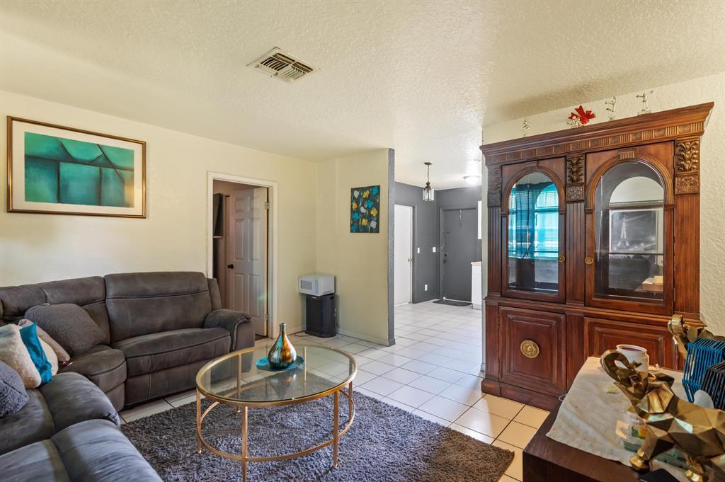 SEABOARD HIGHLANDS - Residential Income