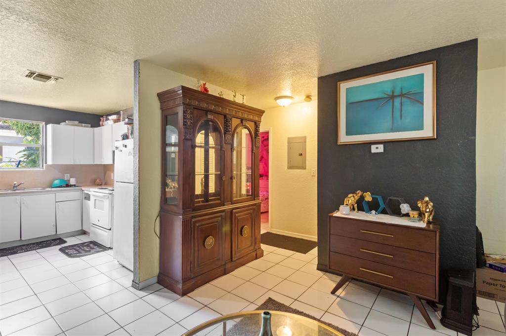 SEABOARD HIGHLANDS - Residential Income