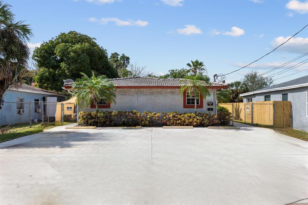 SEABOARD HIGHLANDS - Residential Income