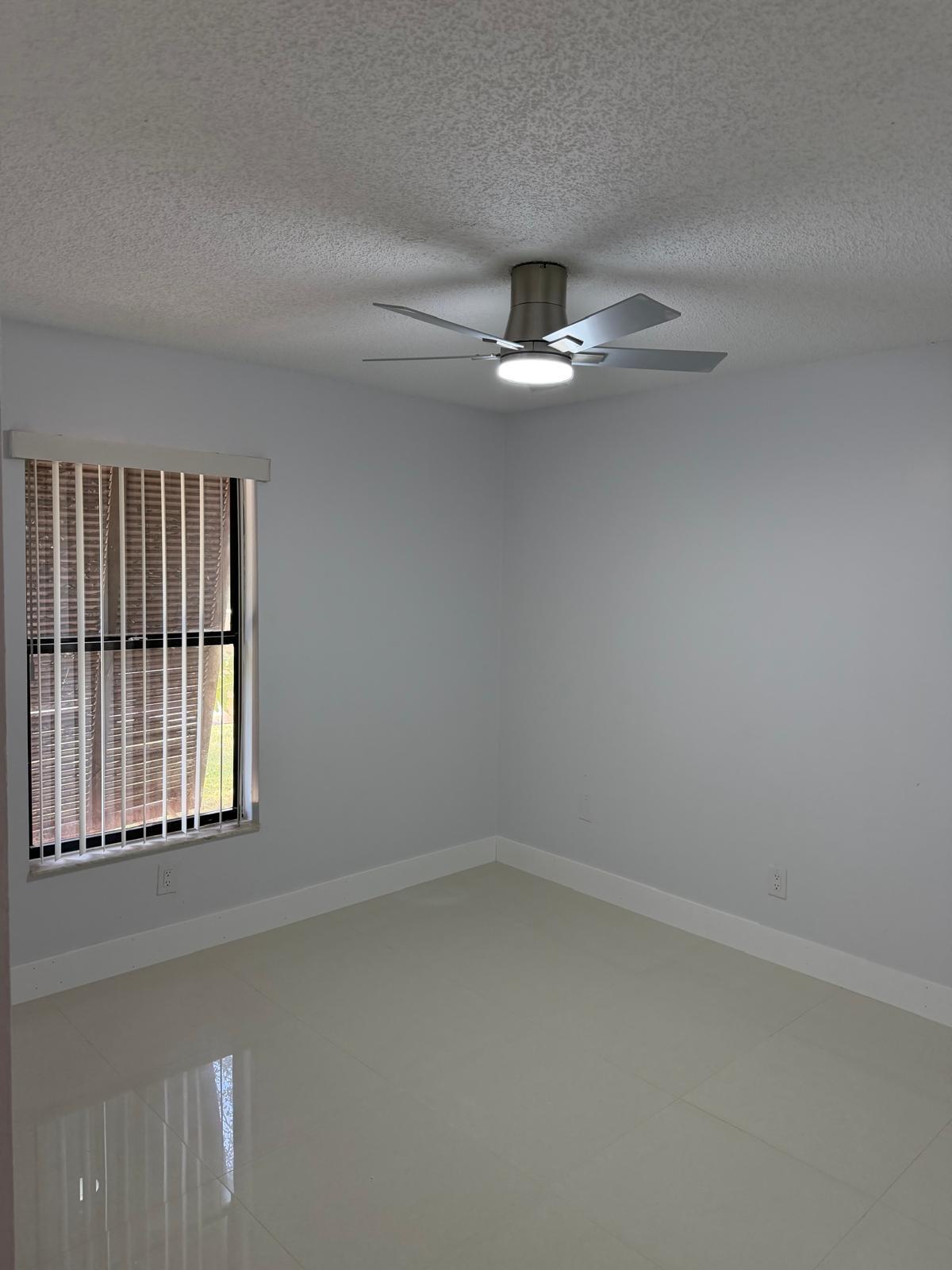 PEMBROKE LAKES SECTION SEVEN - Residential Lease