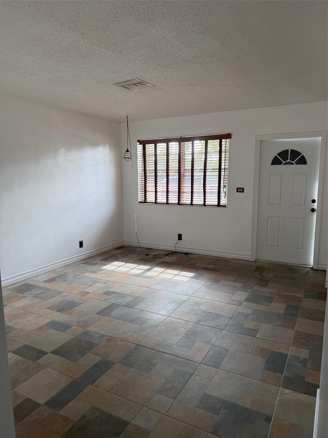 SOUTHGATE FIRST ADD - Residential