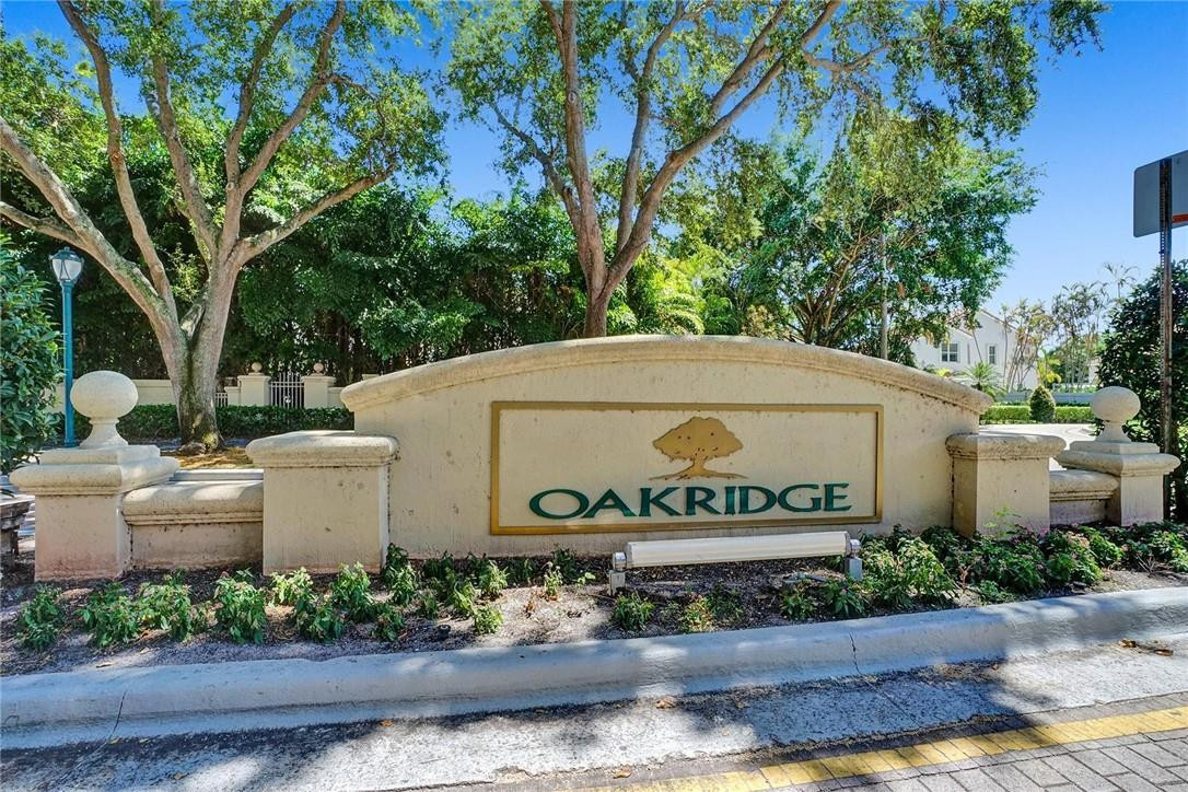 BANYAN OAKRIDGE PLAT - Residential
