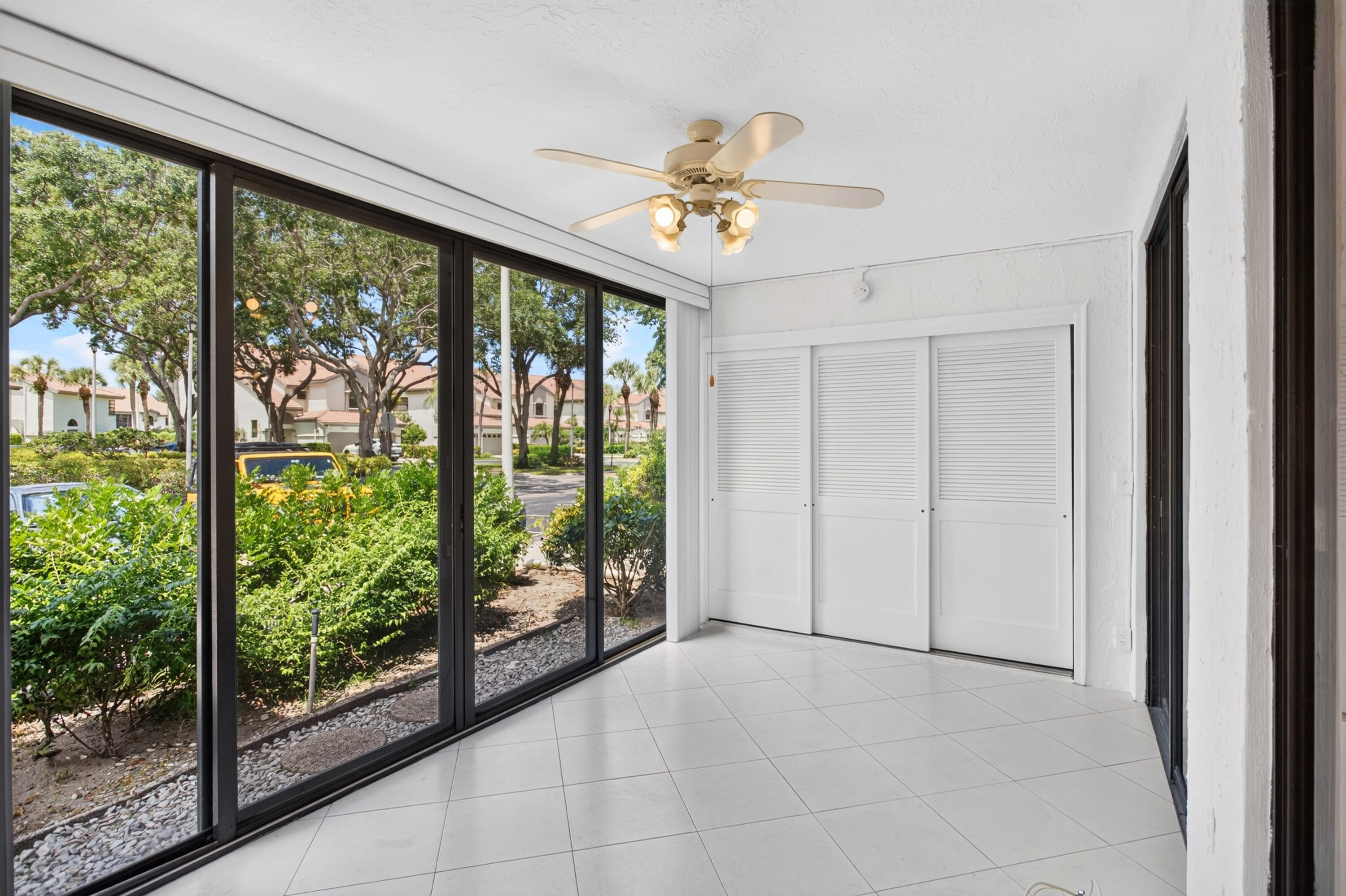 BELLAVISTA VILLAGE CONDO - Residential