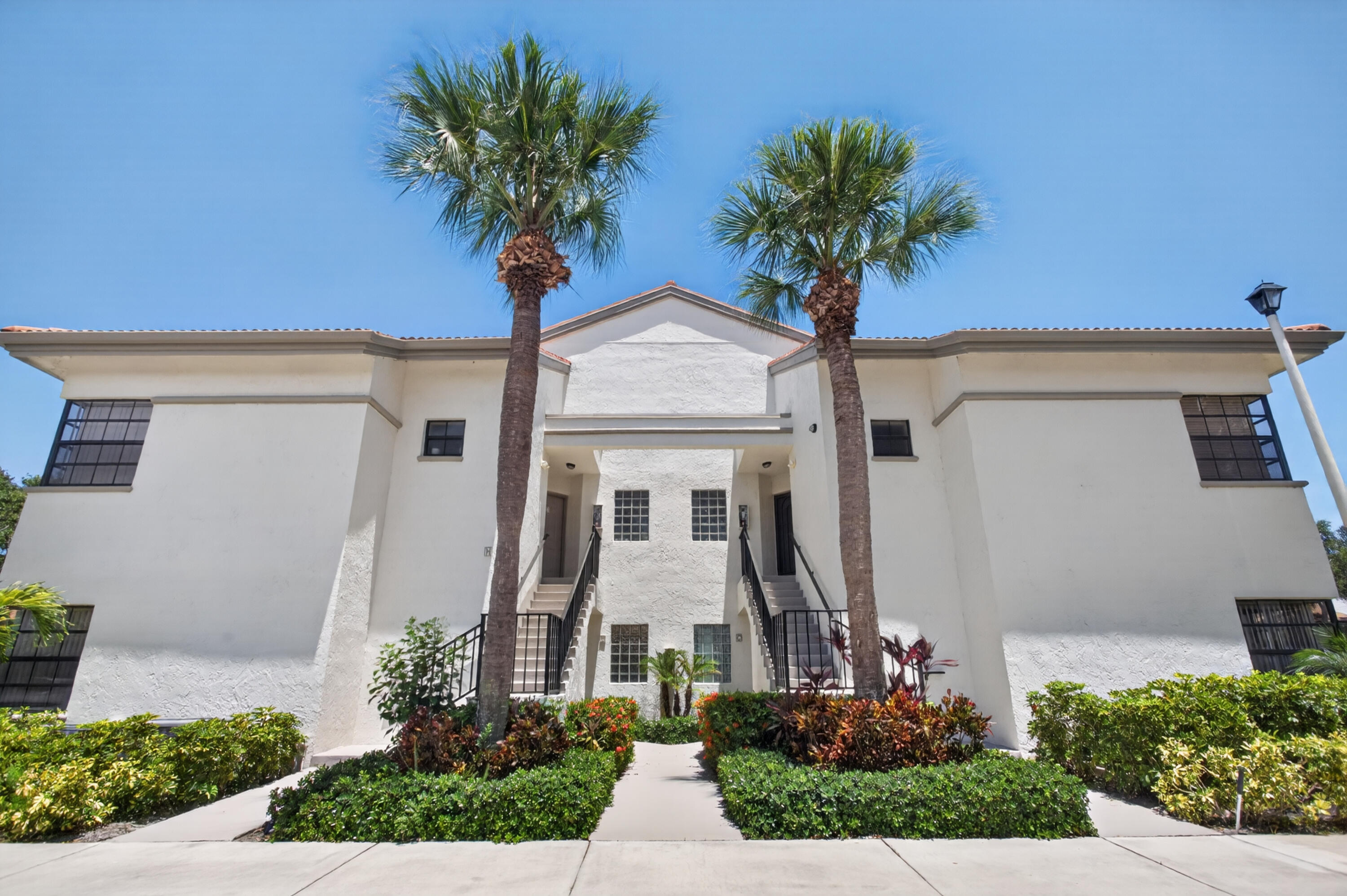 BELLAVISTA VILLAGE CONDO - Residential