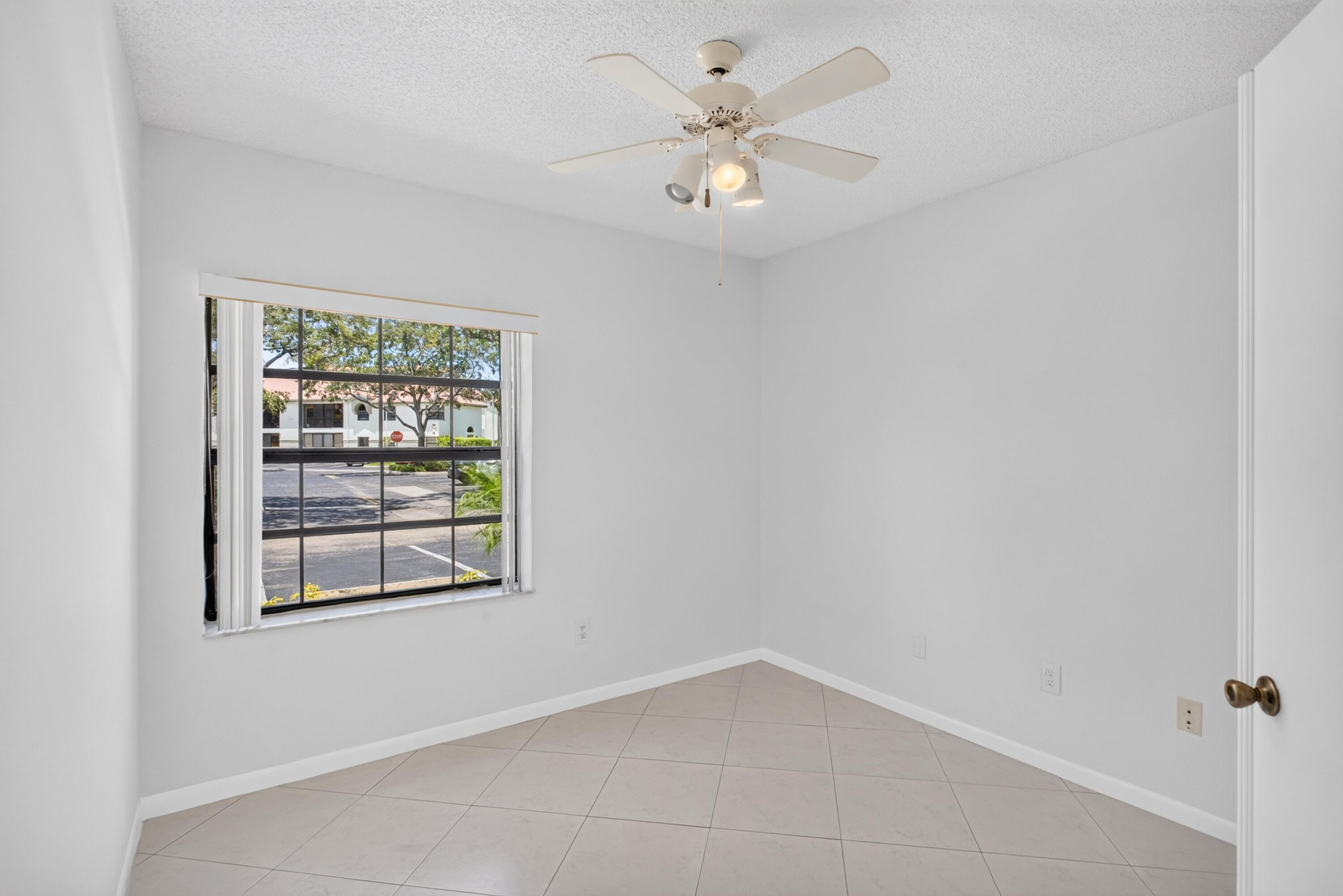 BELLAVISTA VILLAGE CONDO - Residential