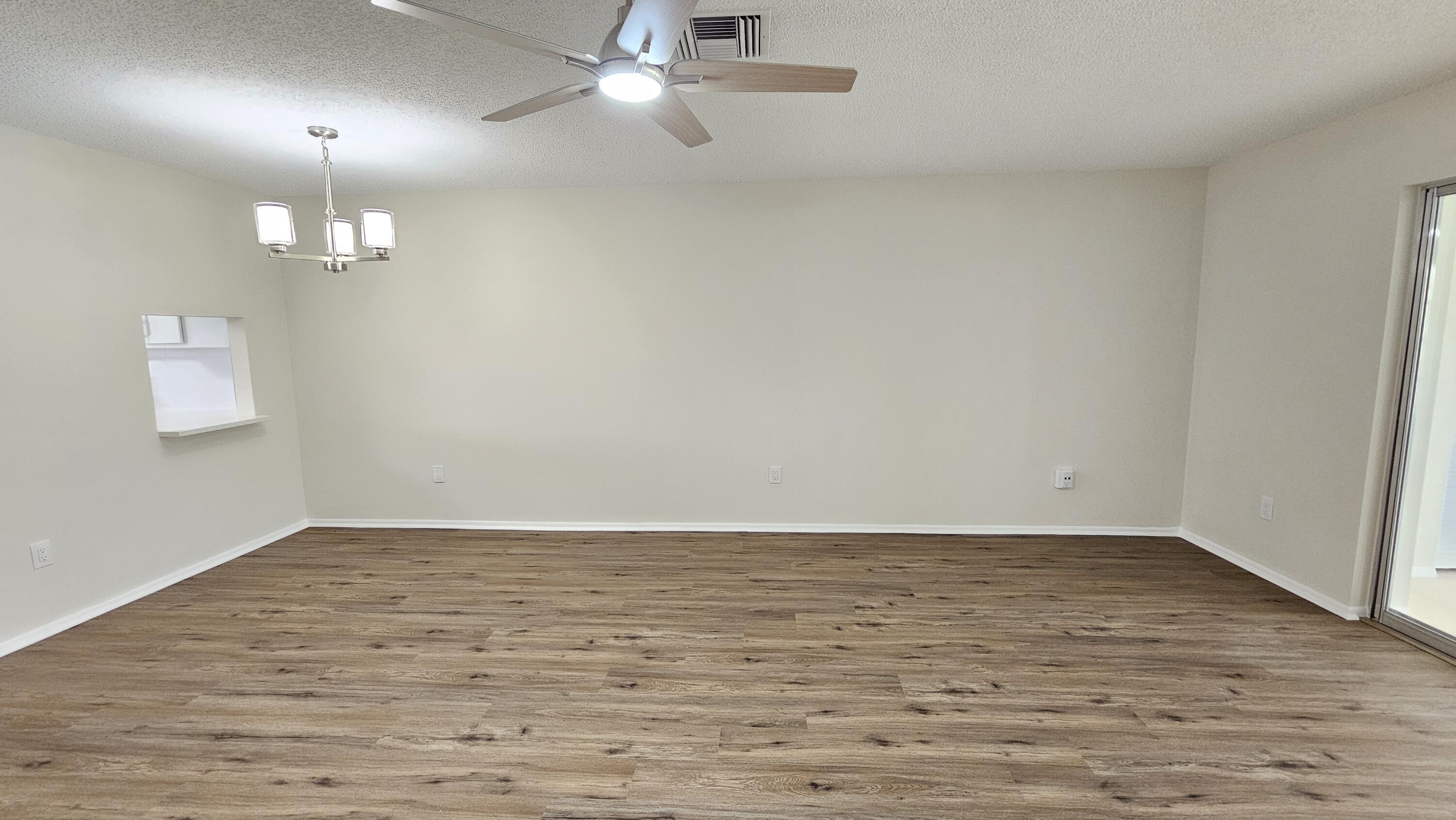 CRESTHAVEN CONDO TOWNHOMES SEC 2 - Residential