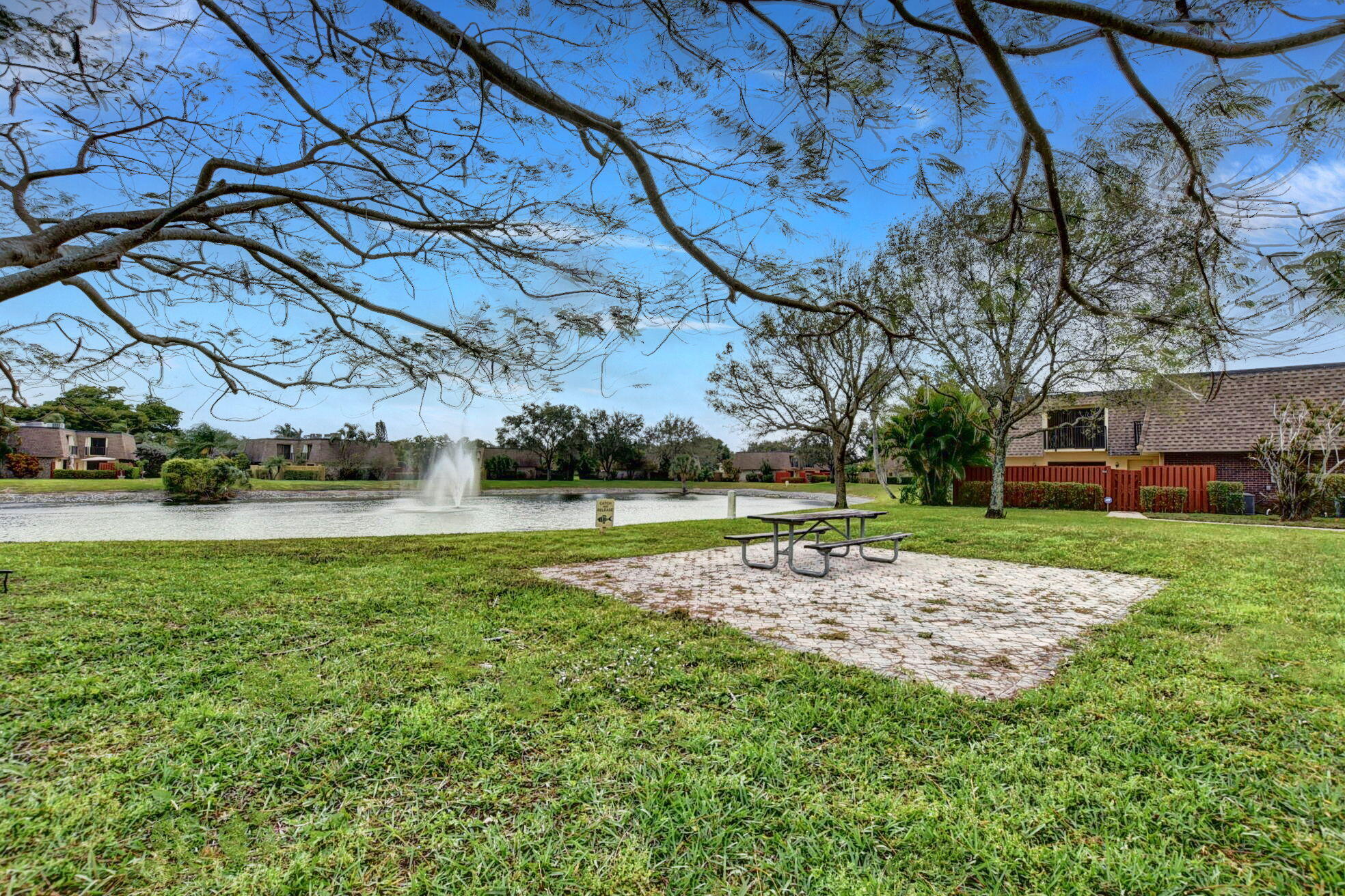 DELRAY OAKS WEST CONDO - Residential