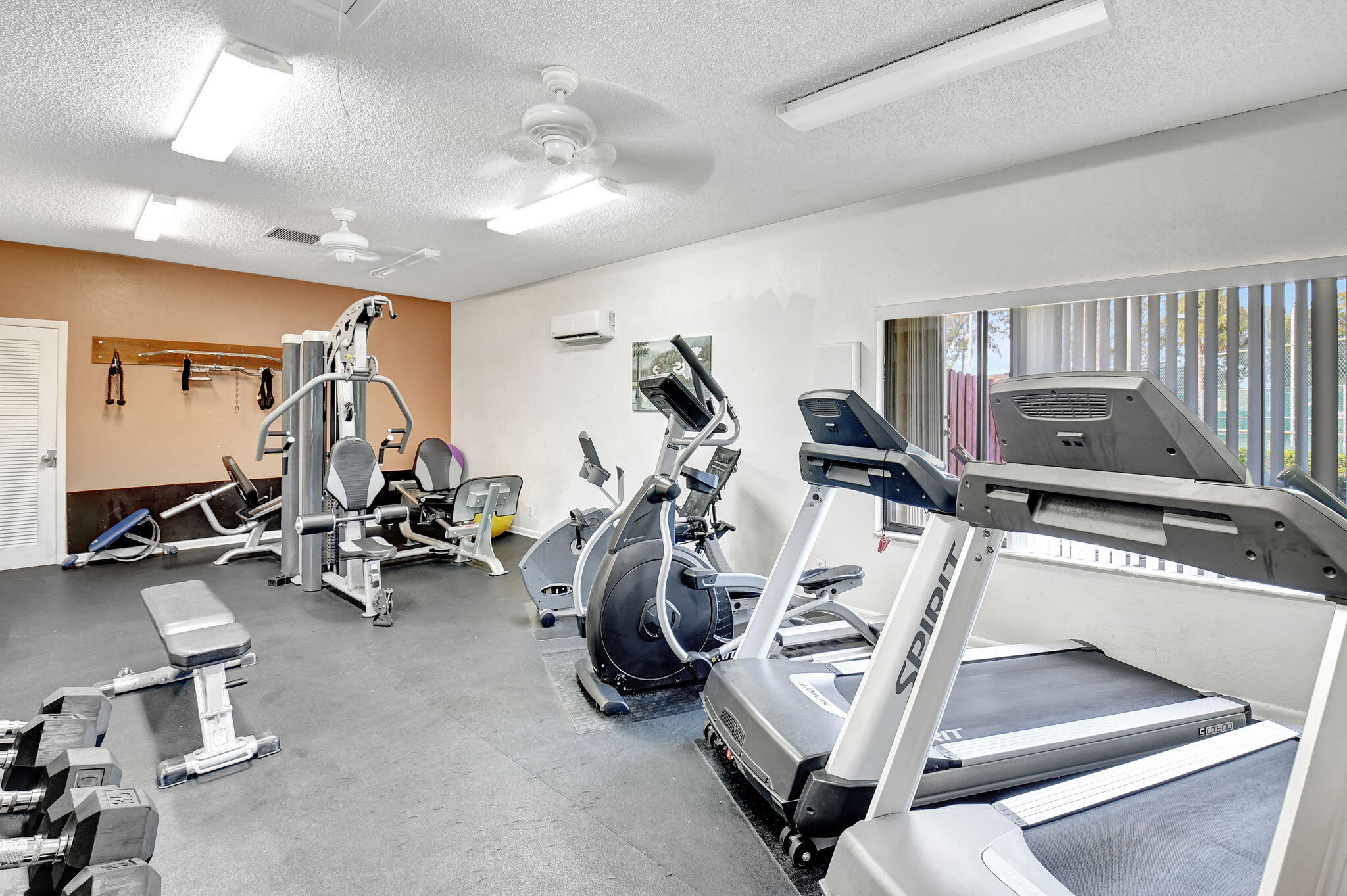 DELRAY OAKS WEST CONDO - Residential