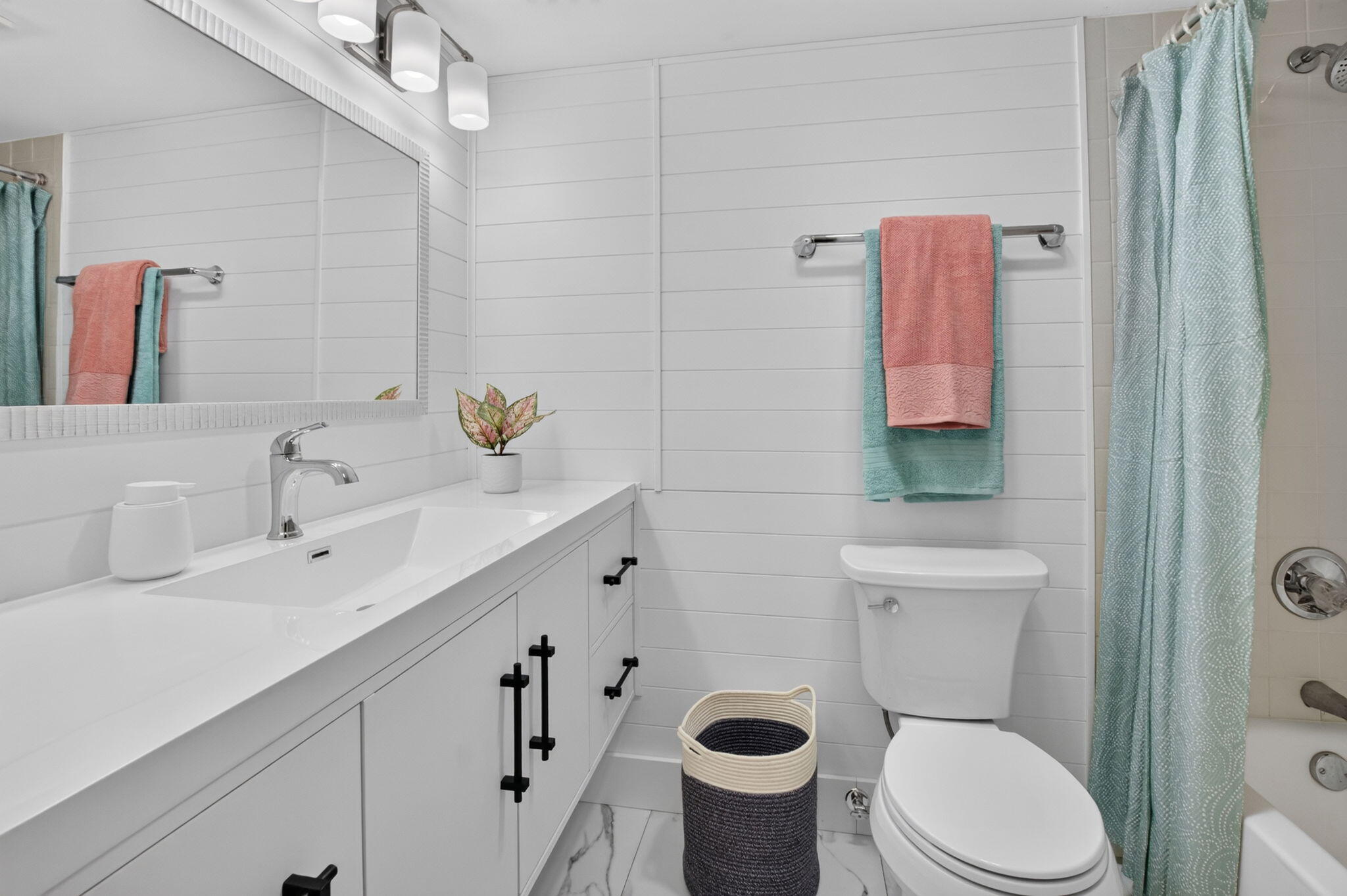 DELRAY OAKS WEST CONDO - Residential
