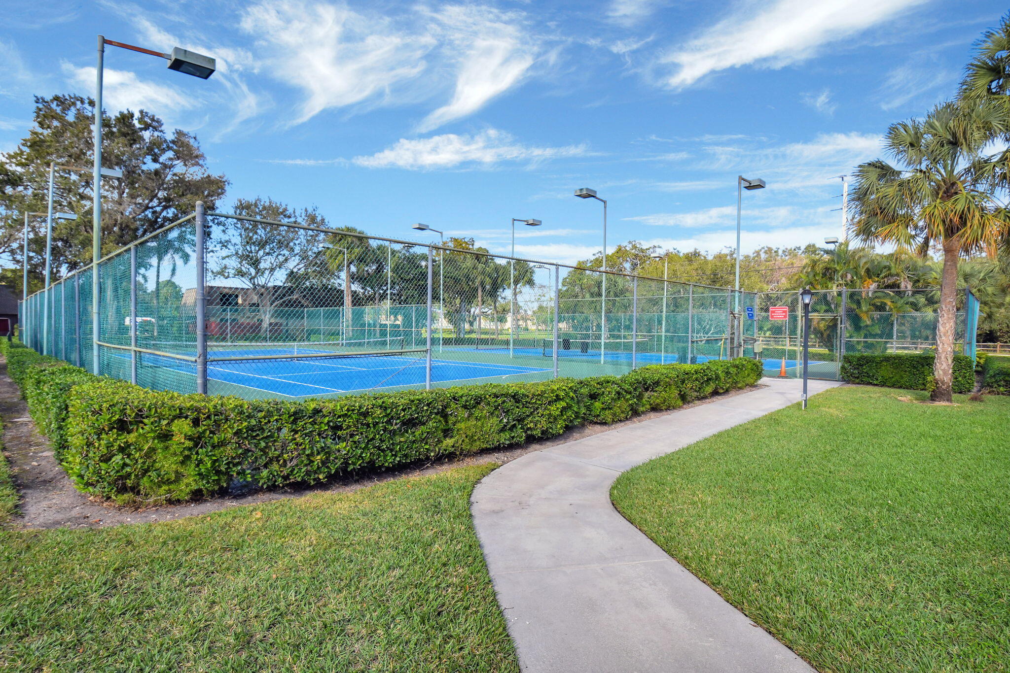 DELRAY OAKS WEST CONDO - Residential