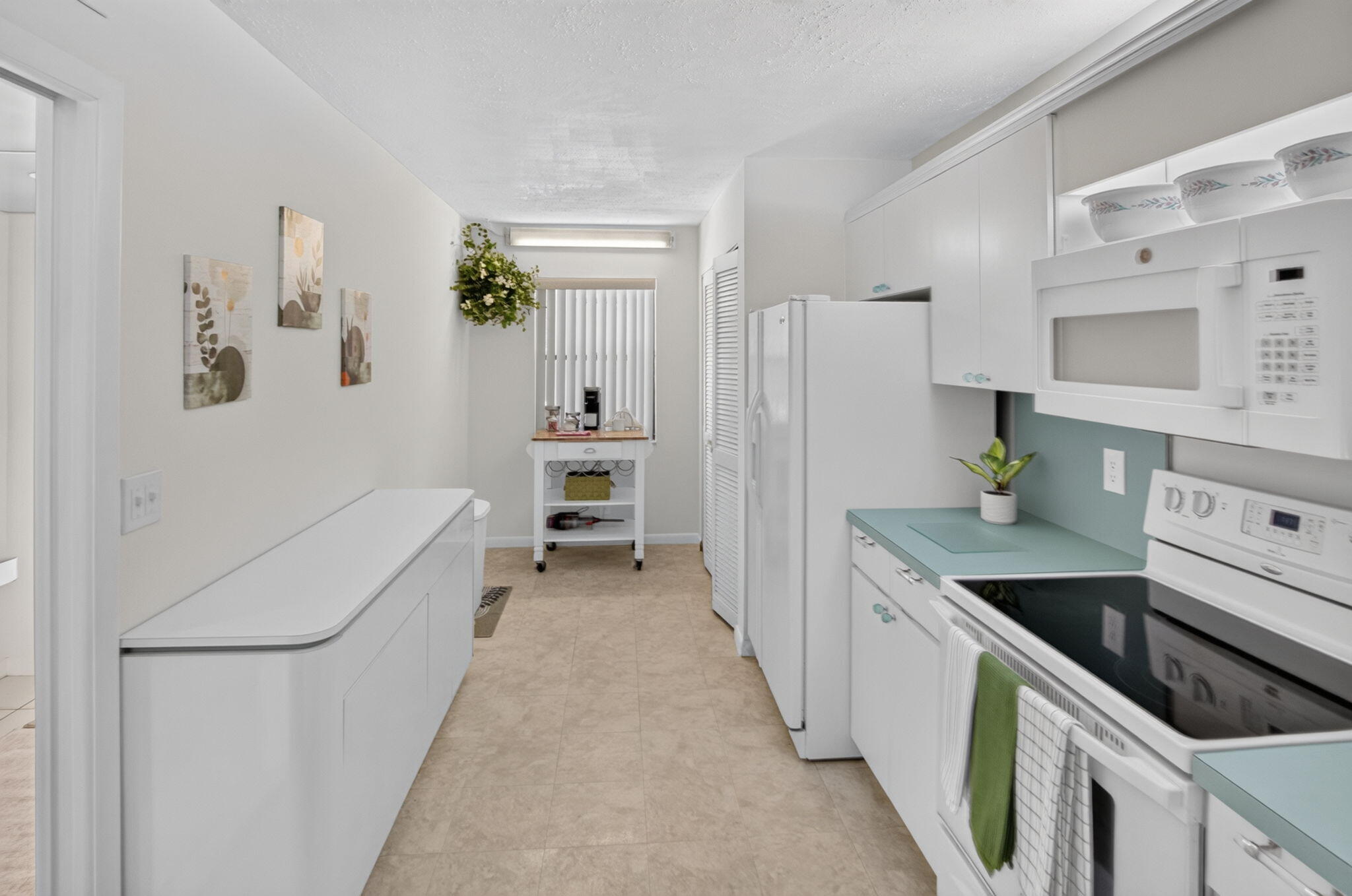 DELRAY OAKS WEST CONDO - Residential