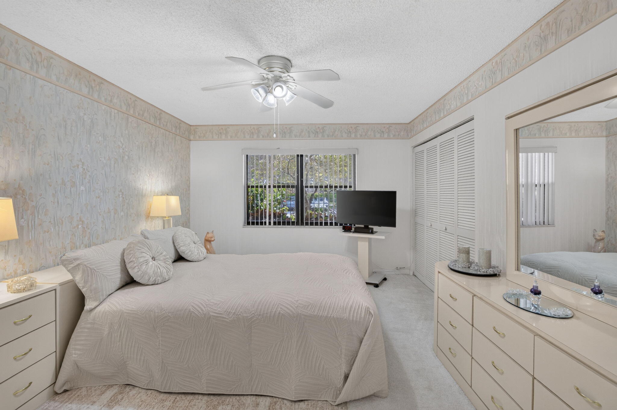 DELRAY OAKS WEST CONDO - Residential