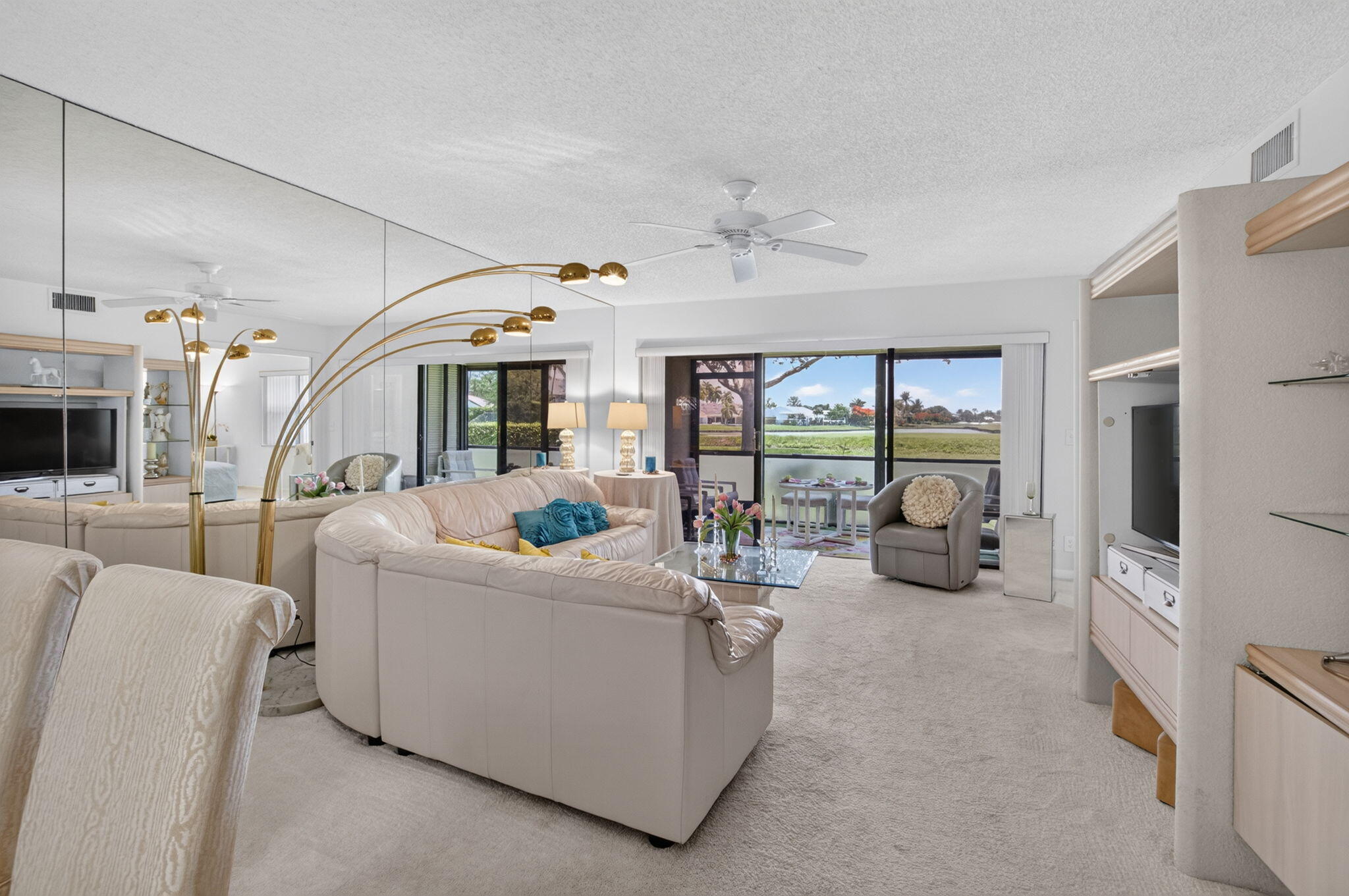 DELRAY OAKS WEST CONDO - Residential