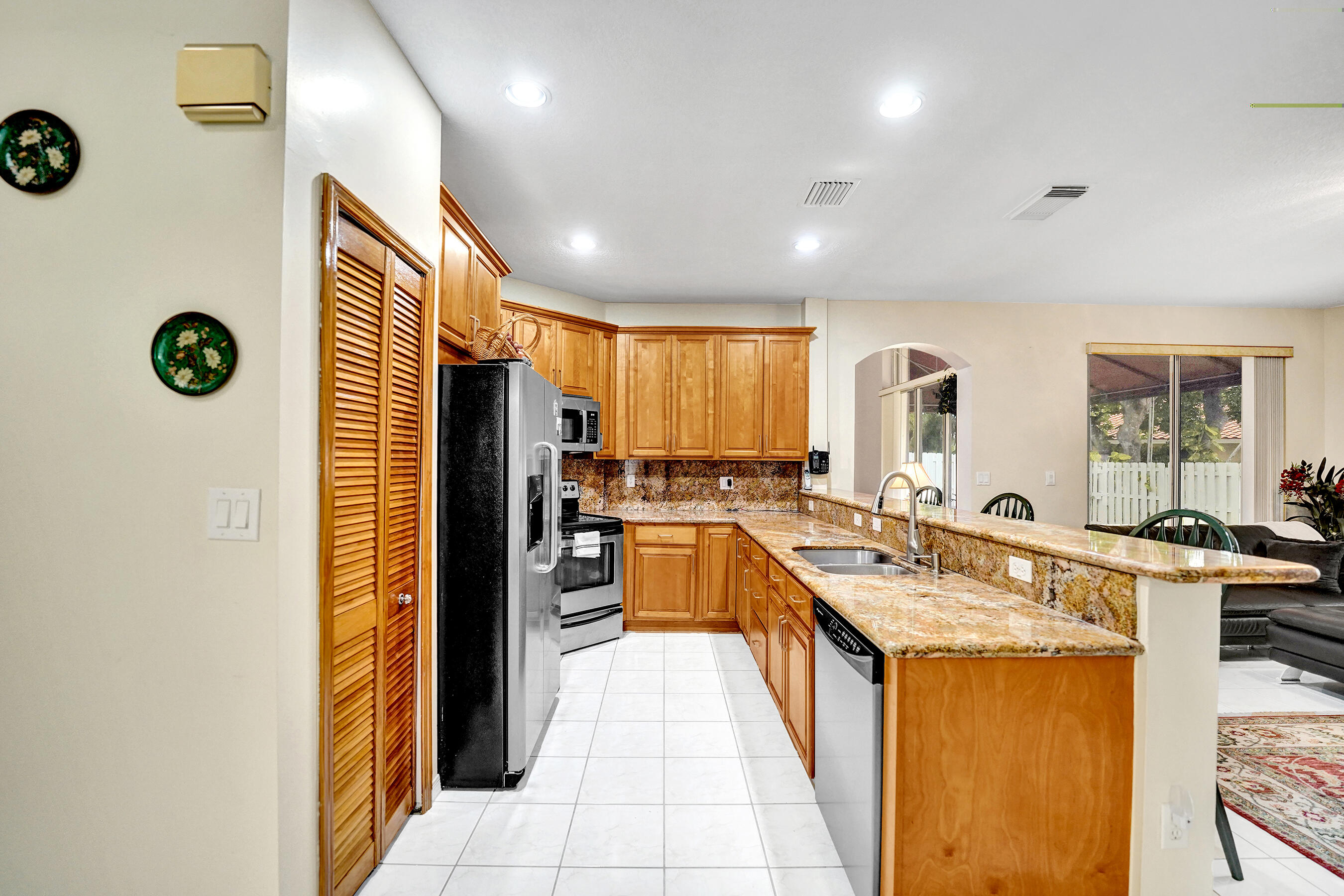 HUNTINGTON SECTION TWO - Residential