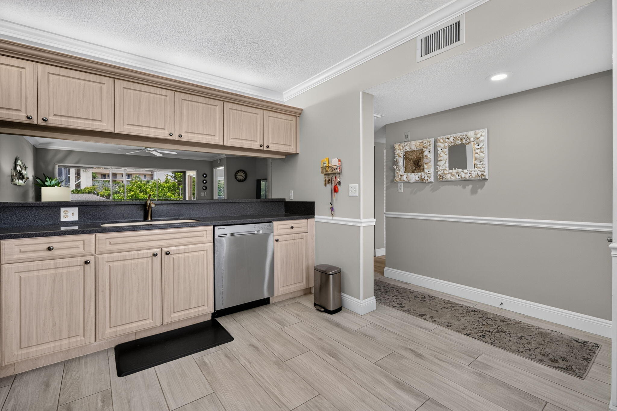 JUPITER BAY EAST CONDO - Residential Lease