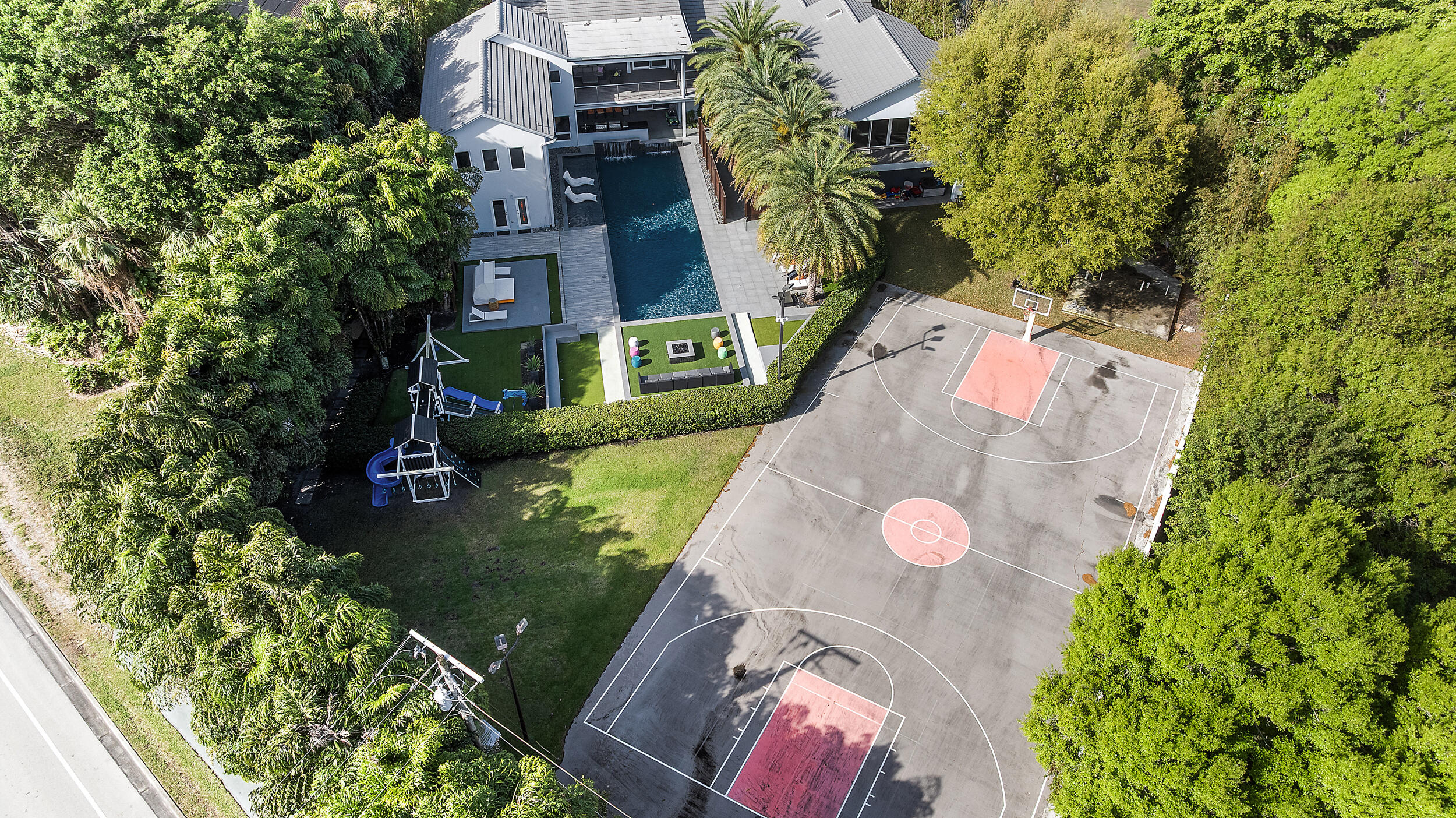 DEL MAR VILLAGE - Residential