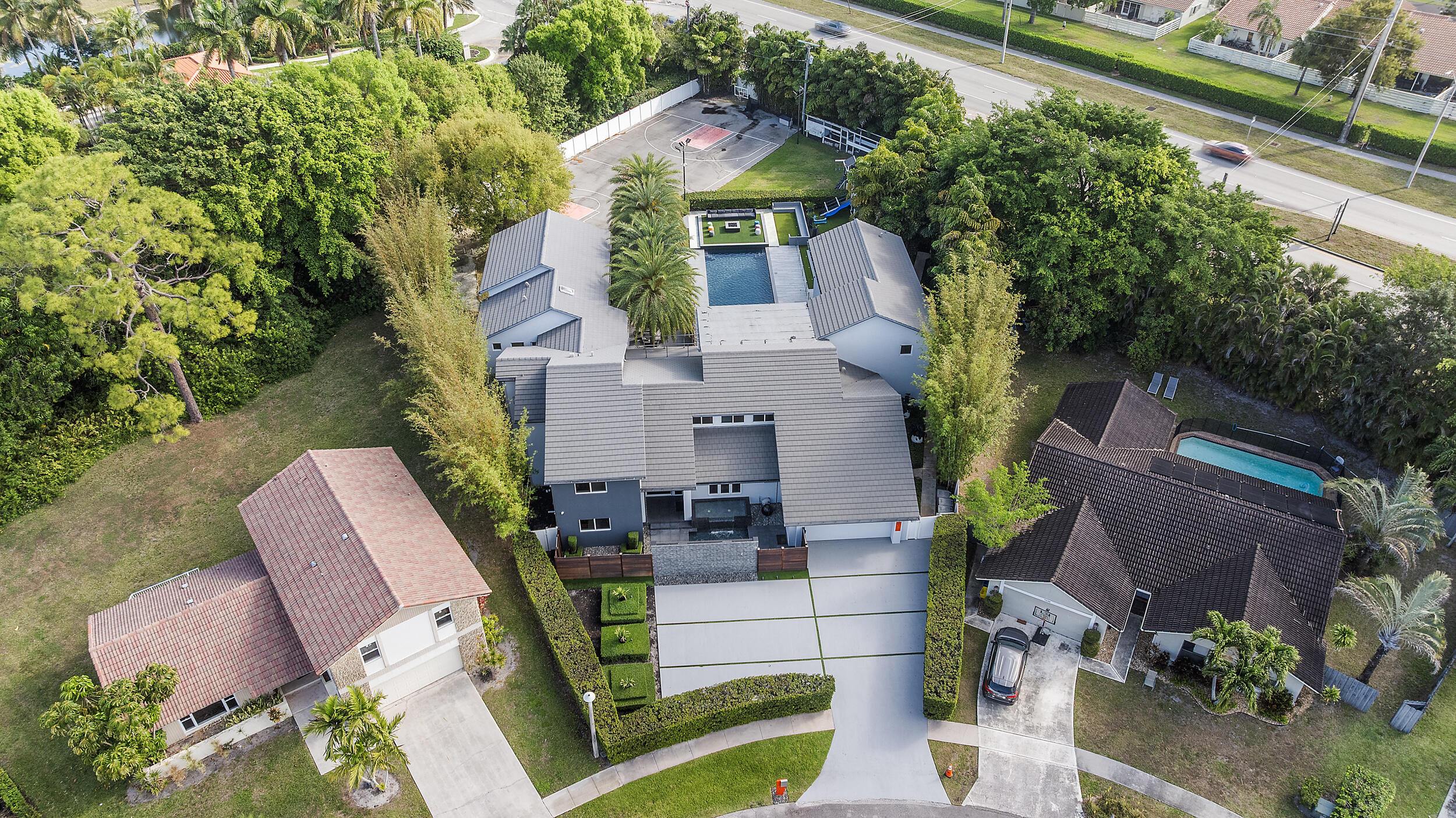 DEL MAR VILLAGE - Residential