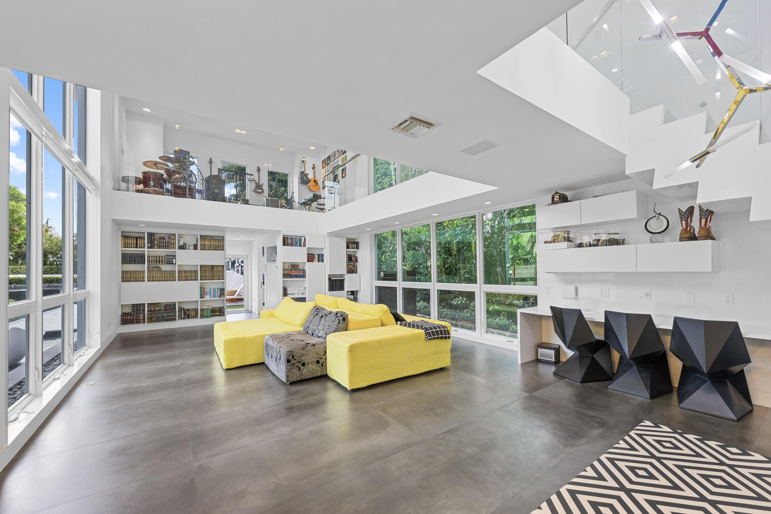 DEL MAR VILLAGE - Residential