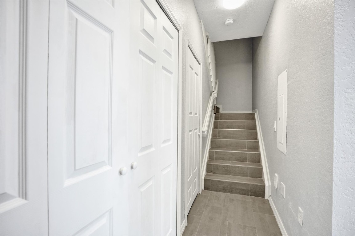 SHOMA COURTYARDS II AT ROYAL PALM CONDOM - Residential
