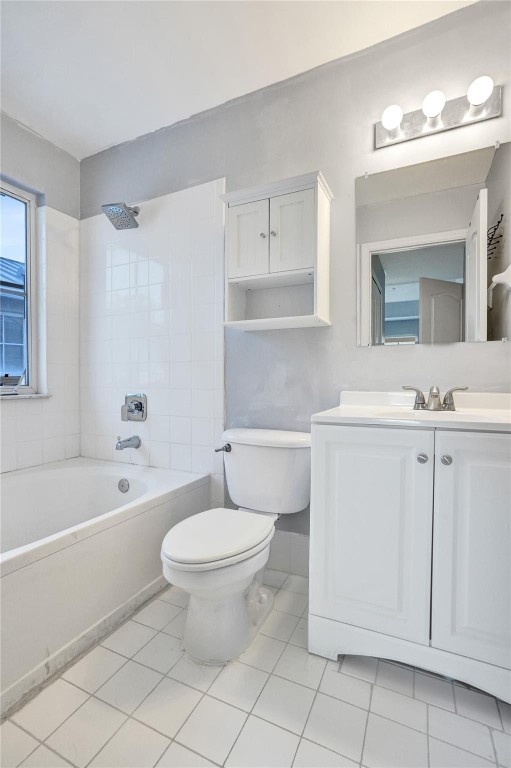 SHOMA COURTYARDS II AT ROYAL PALM CONDOM - Residential