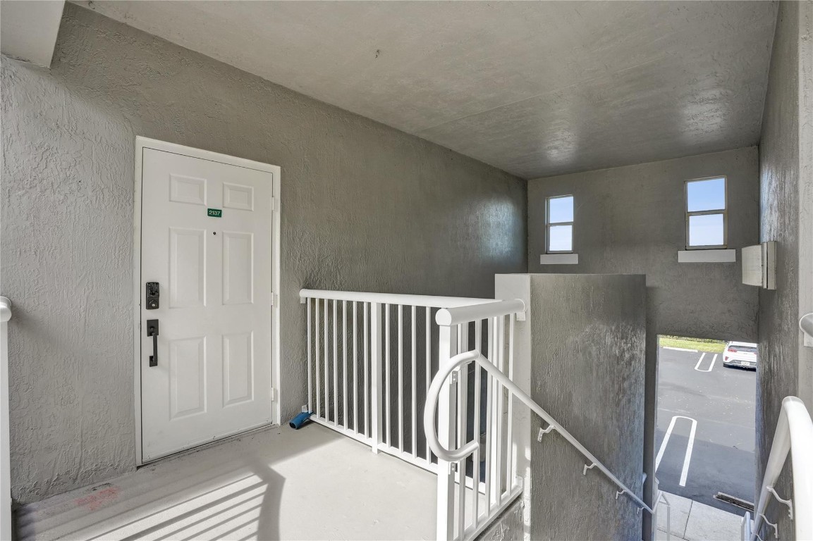 SHOMA COURTYARDS II AT ROYAL PALM CONDOM - Residential