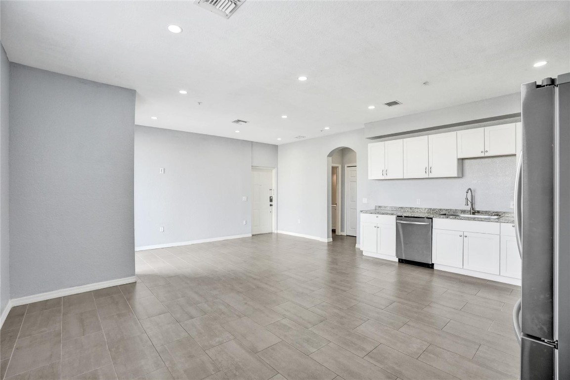 SHOMA COURTYARDS II AT ROYAL PALM CONDOM - Residential