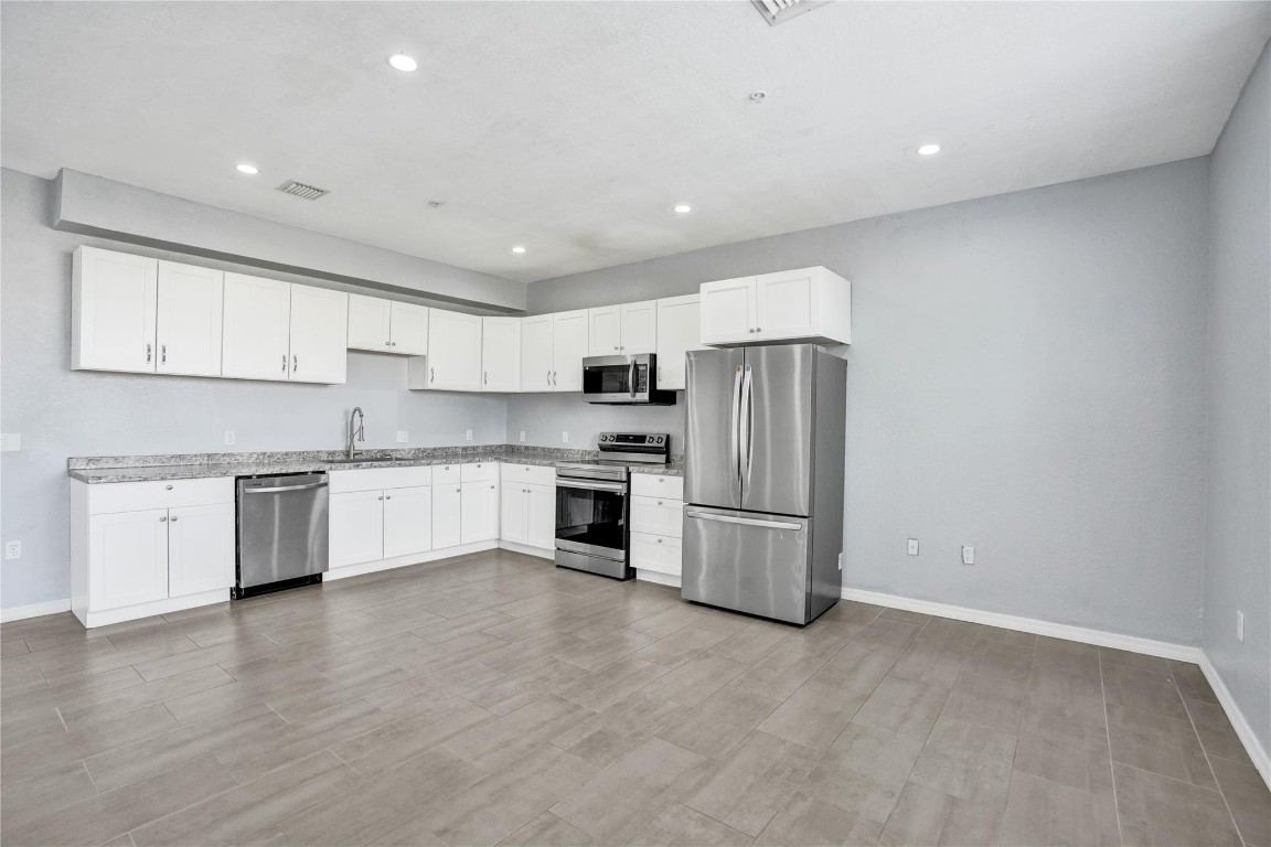 SHOMA COURTYARDS II AT ROYAL PALM CONDOM - Residential