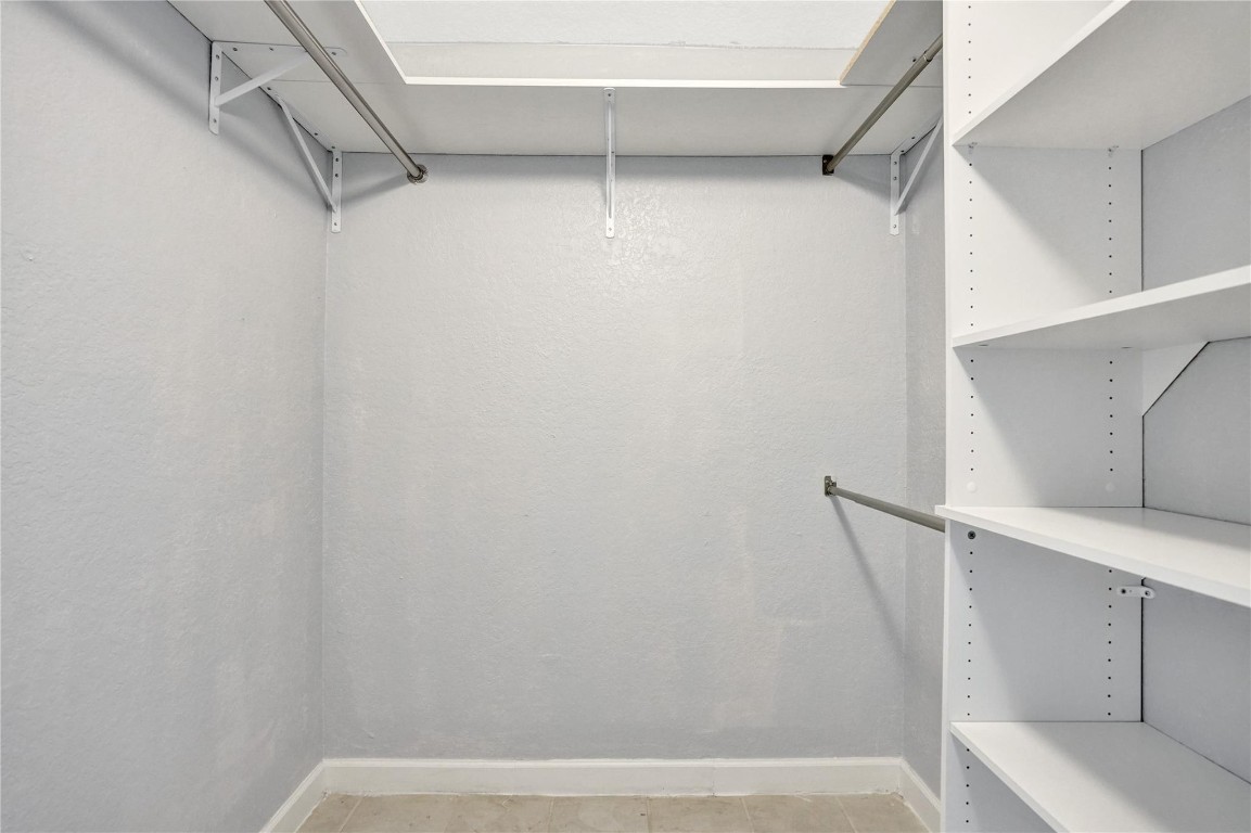 SHOMA COURTYARDS II AT ROYAL PALM CONDOM - Residential