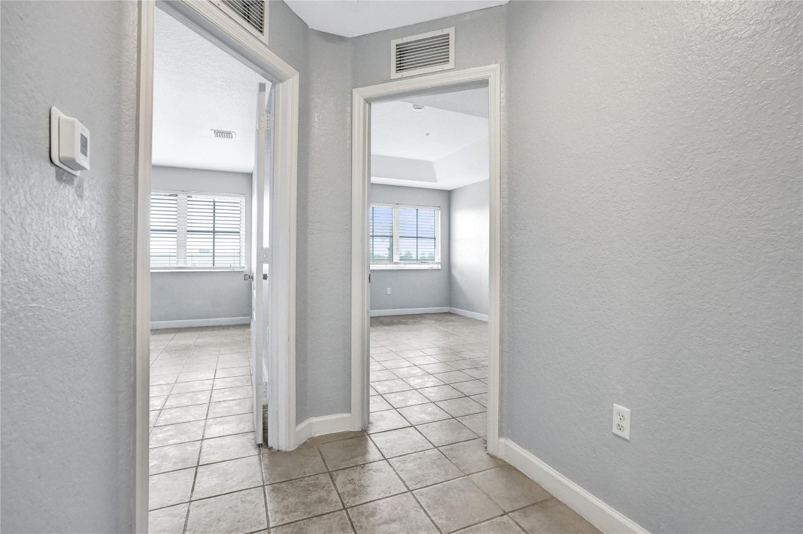 SHOMA COURTYARDS II AT ROYAL PALM CONDOM - Residential