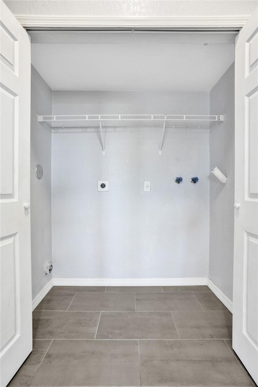 SHOMA COURTYARDS II AT ROYAL PALM CONDOM - Residential