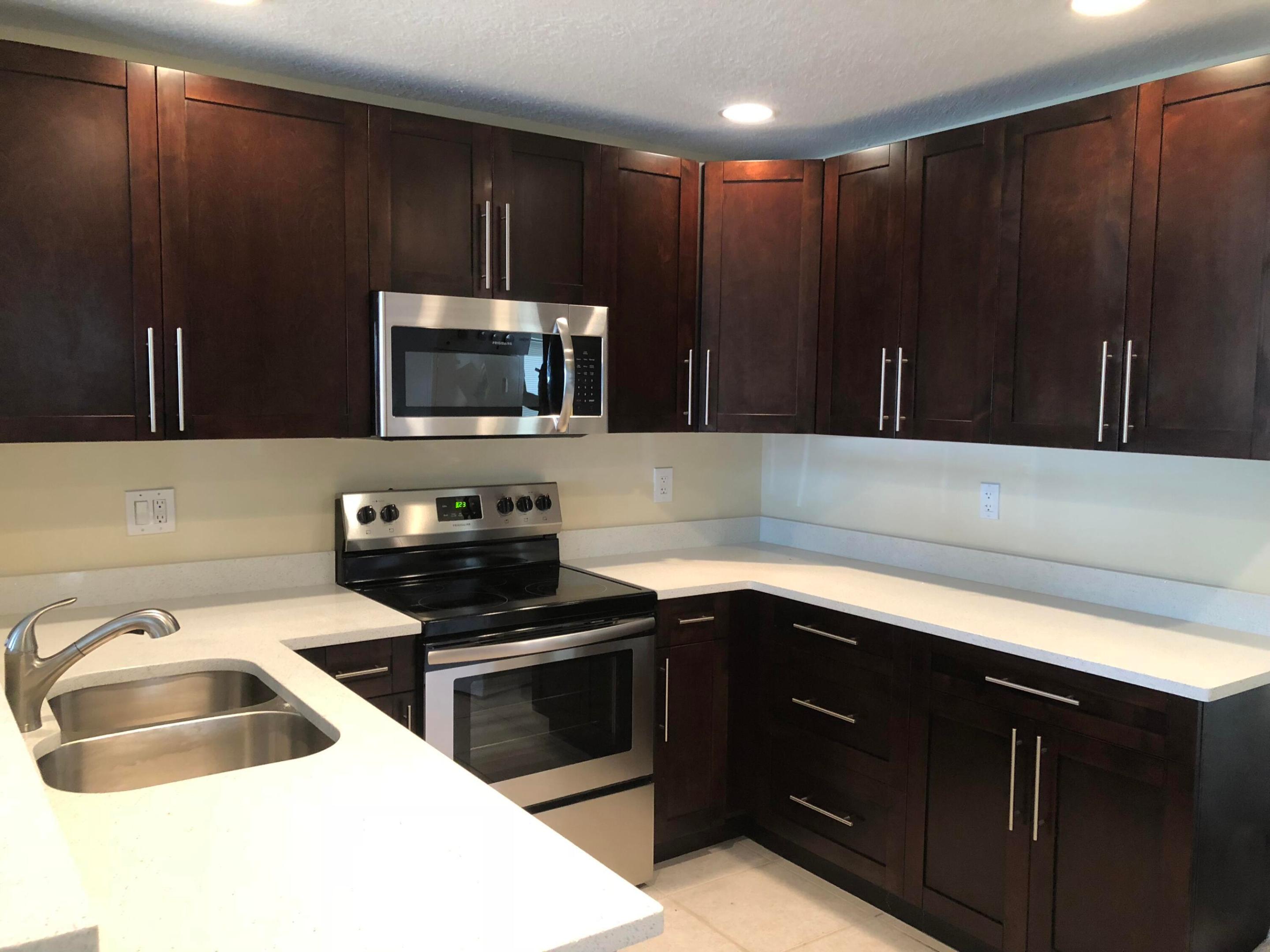 PINE ST HOMESITES - Residential Lease