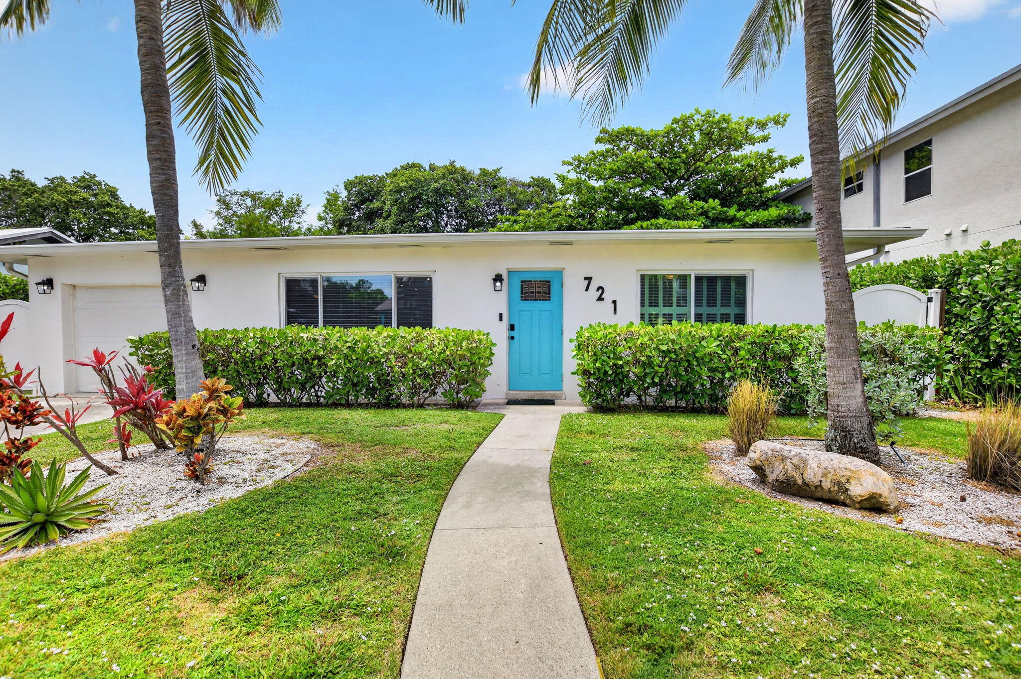 LAKE ADD TO BOYNTON - Residential