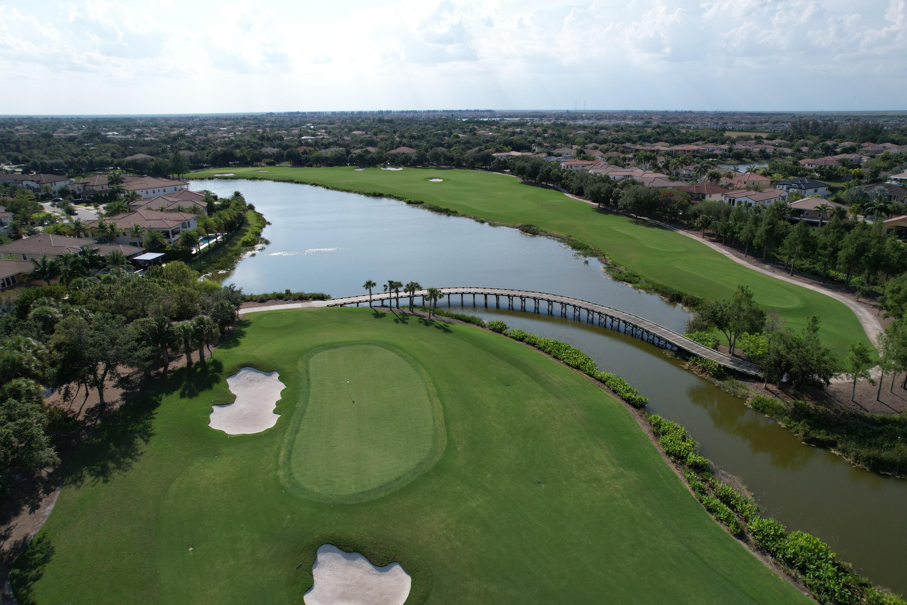 PARKLAND GOLF & COUNTRY CLUB - Residential