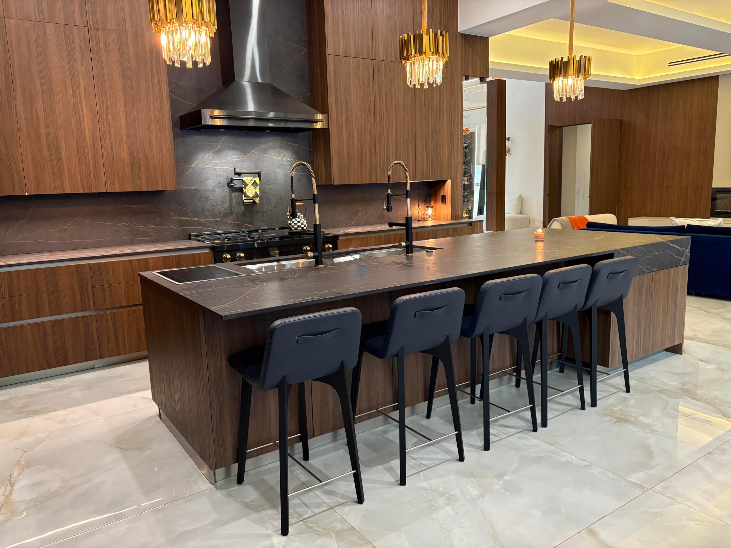 PARKLAND GOLF & COUNTRY CLUB - Residential