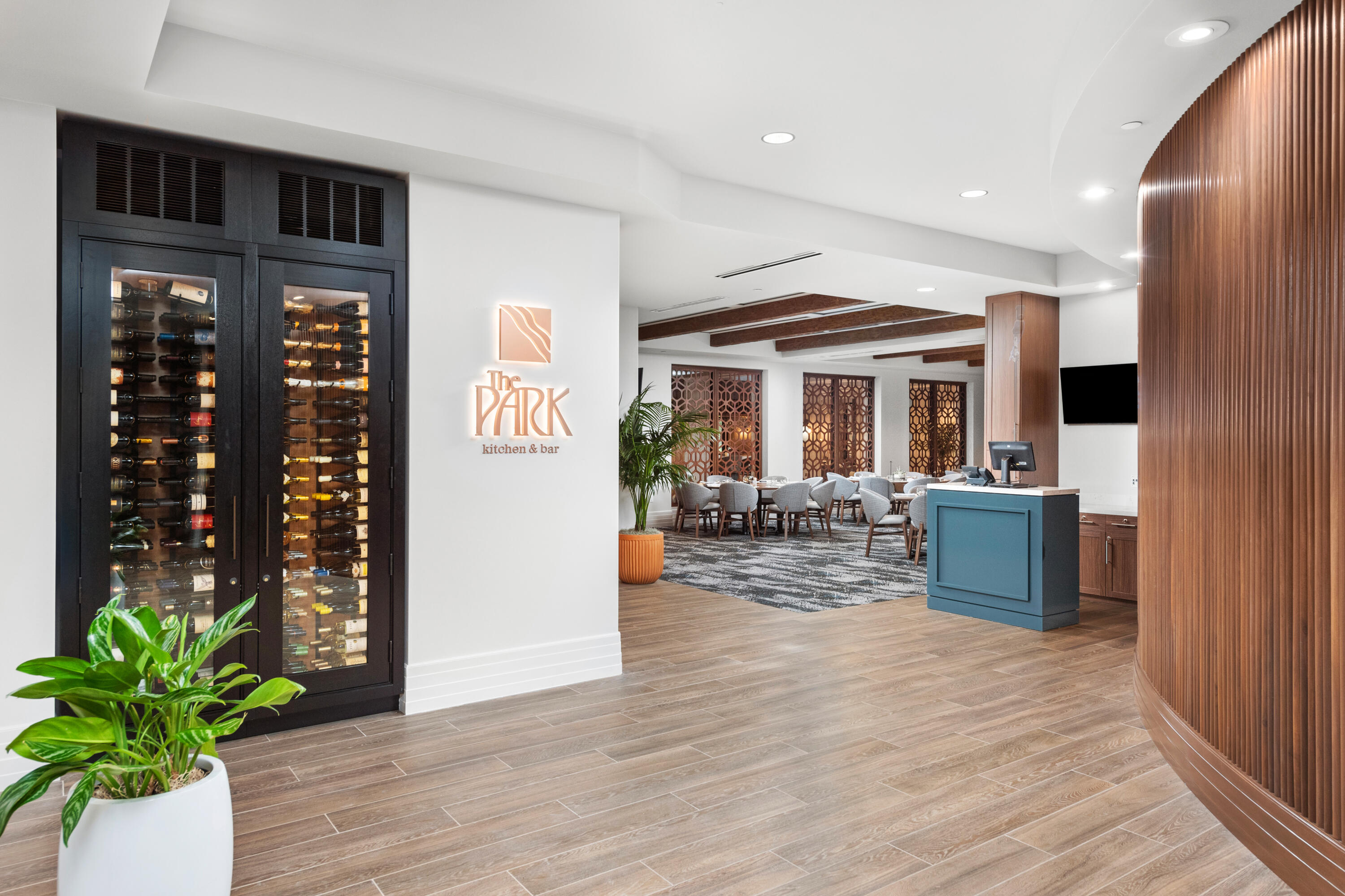 PARKLAND GOLF & COUNTRY CLUB - Residential