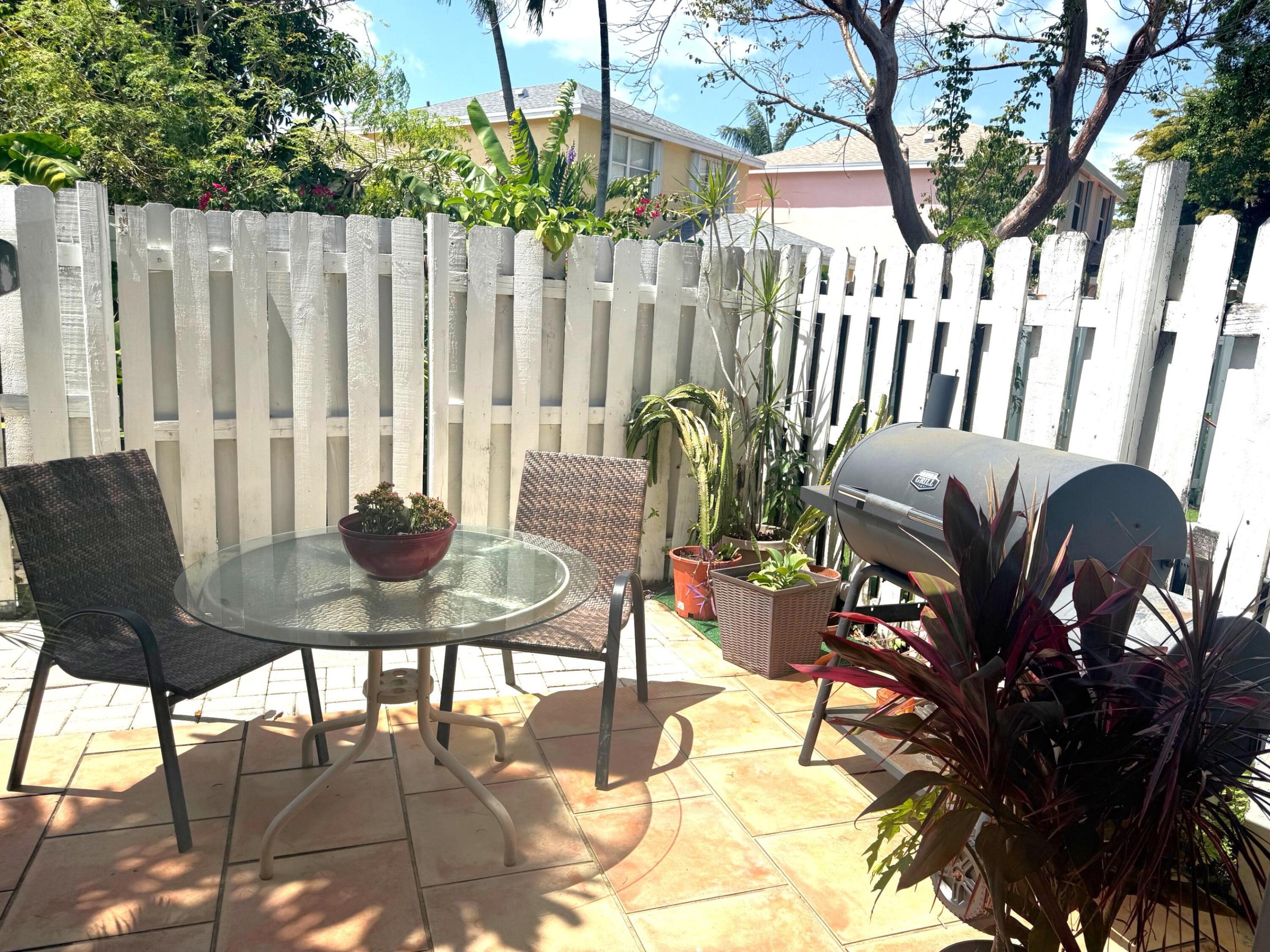 CRYSTAL VIEW TOWNHOMES - Residential Lease